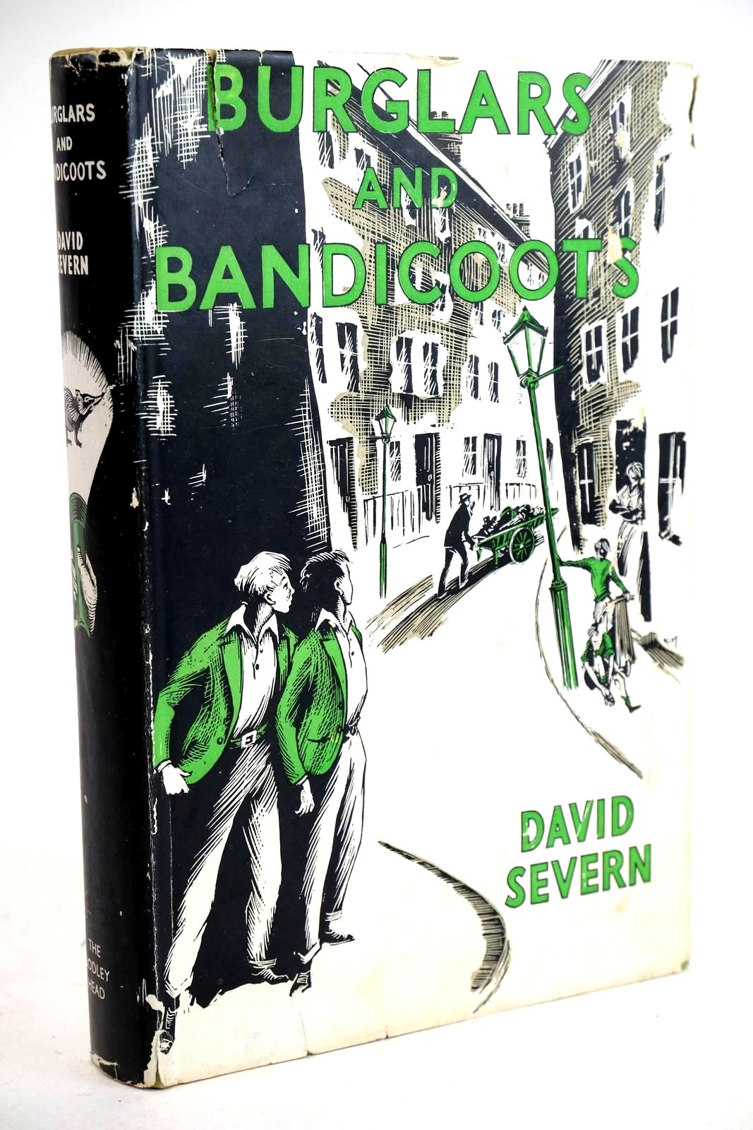 Photo of BURGLARS AND BANDICOOTS written by Severn, David illustrated by Kiddell-Monroe, J. published by John Lane The Bodley Head Limited (STOCK CODE: 1330328)  for sale by Stella & Rose's Books