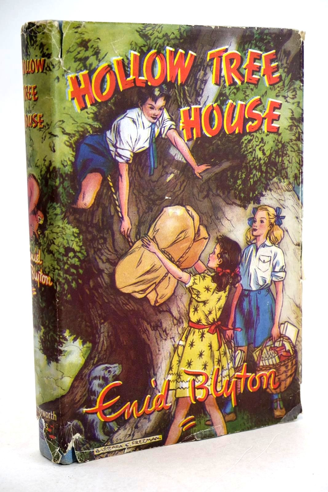 Photo of HOLLOW TREE HOUSE- Stock Number: 1330626