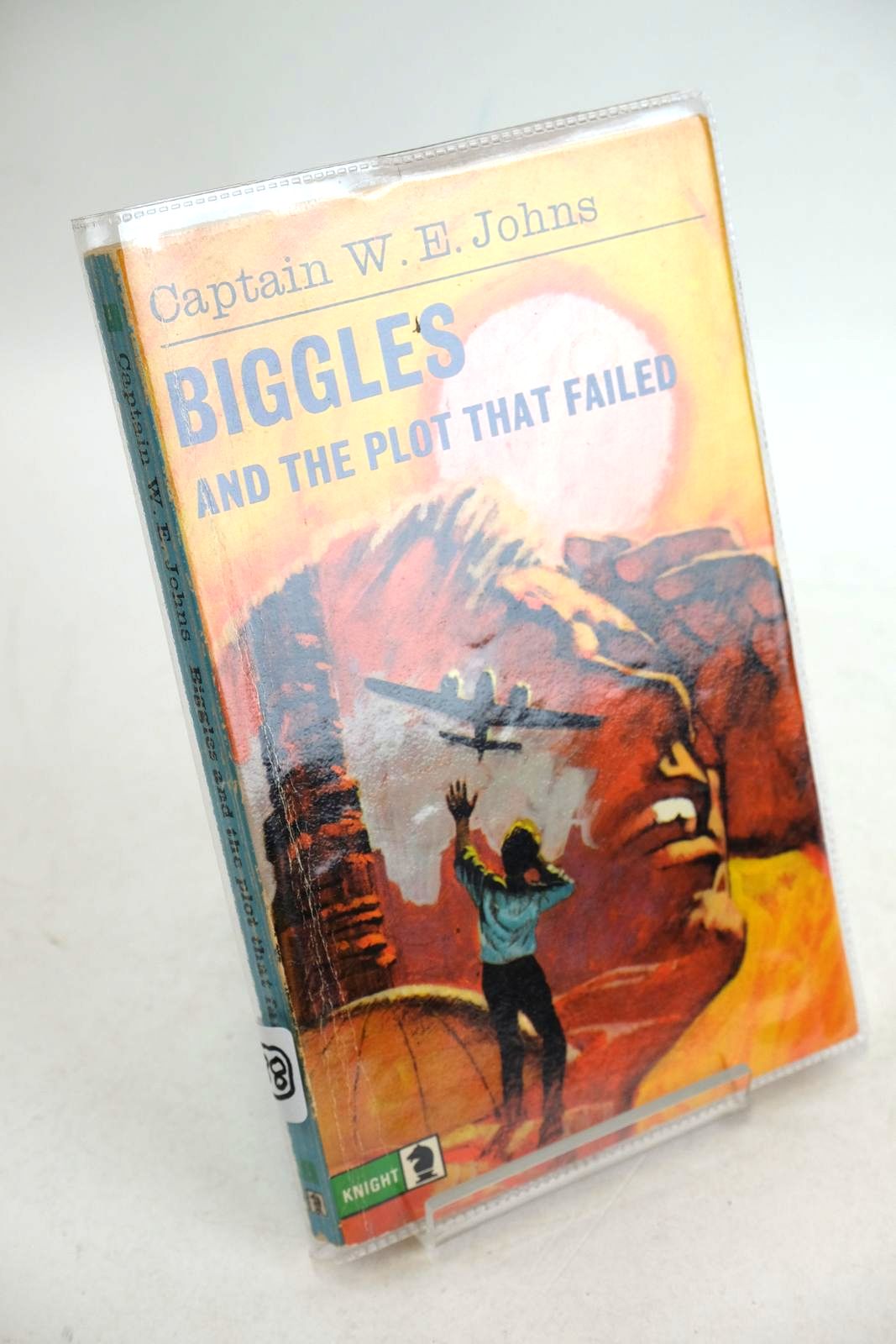 Photo of BIGGLES AND THE PLOT THAT FAILED written by Johns, W.E. published by Knight Books (STOCK CODE: 1330893)  for sale by Stella & Rose's Books