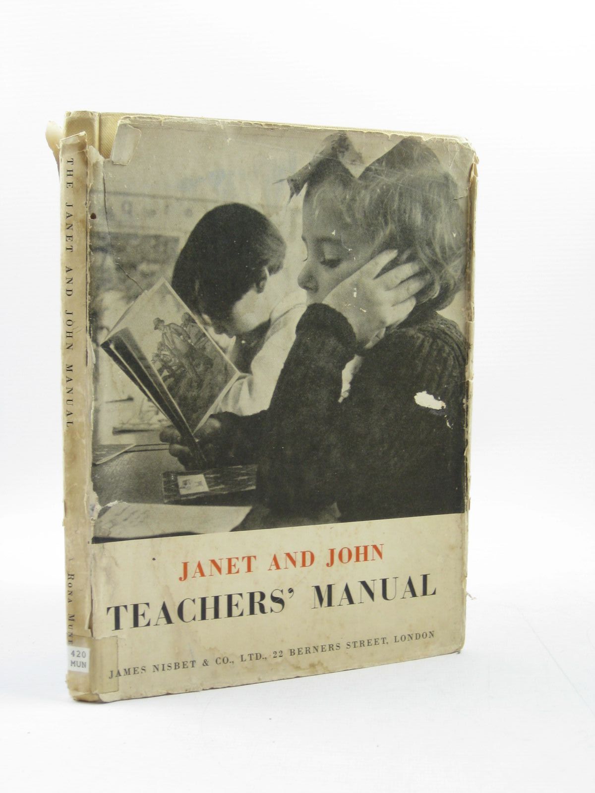 Photo of THE JANET AND JOHN MANUAL written by Munro, Rona published by James Nisbet &amp; Co. Ltd. (STOCK CODE: 1402802)  for sale by Stella & Rose's Books