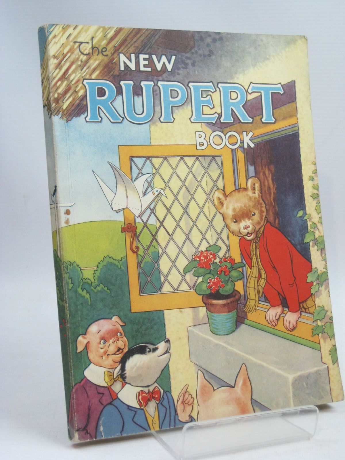 Photo of RUPERT ANNUAL 1946 - THE NEW RUPERT BOOK- Stock Number: 1405467