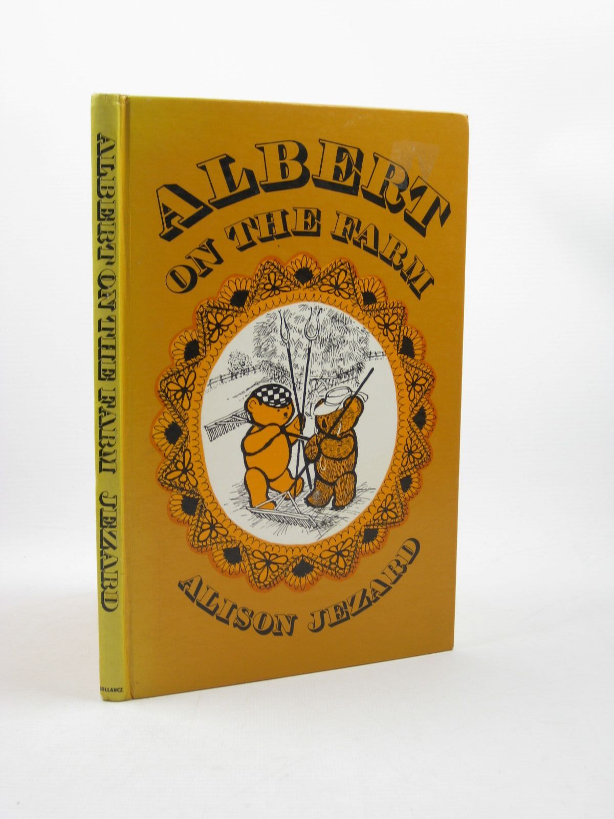 Photo of ALBERT ON THE FARM written by Jezard, Alison illustrated by Gordon, Margaret published by Victor Gollancz Ltd. (STOCK CODE: 1502659)  for sale by Stella & Rose's Books
