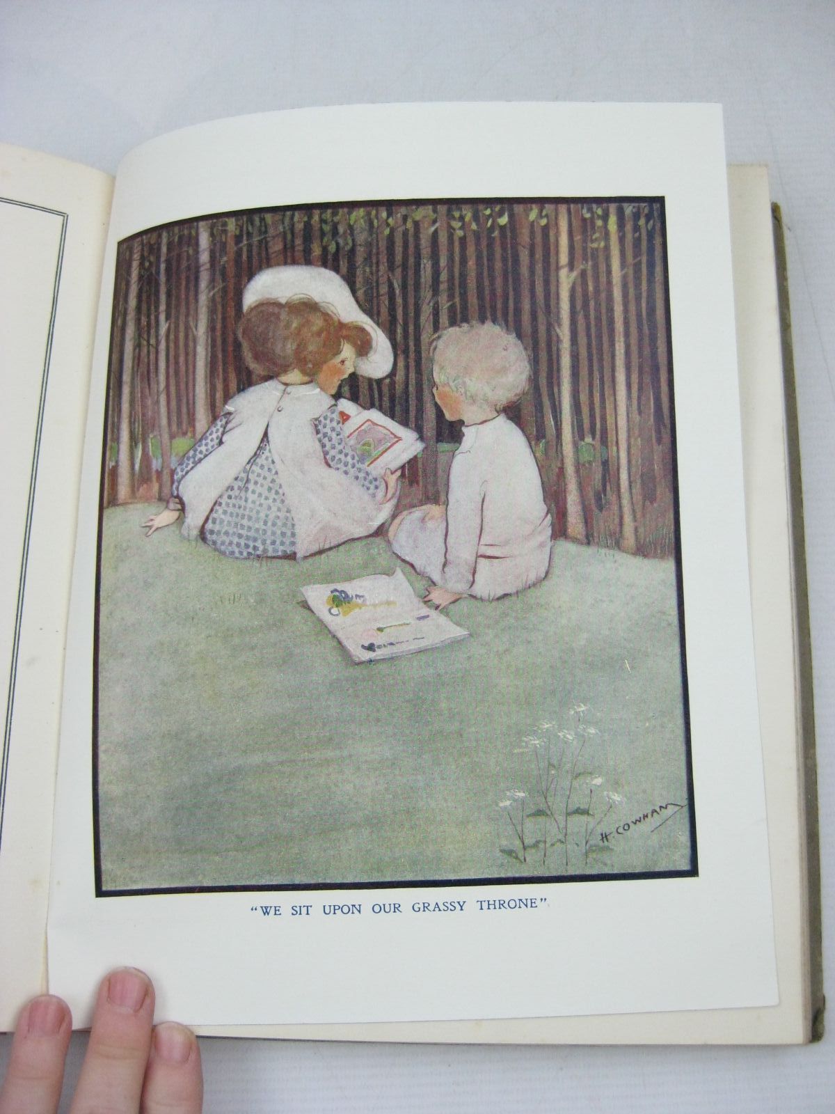 Photo of BLACKIE'S CHILDREN'S ANNUAL 10TH YEAR written by Wilson, Theodora Wilson
Morris, Alice Talwin
Pope, Jessie
Byron, May
et al,  illustrated by Browne, Gordon
Stratton, Helen
Brock, H.M.
Harrison, Florence
et al.,  published by Blackie & Son Ltd. (STOCK CODE: 1505764)  for sale by Stella & Rose's Books