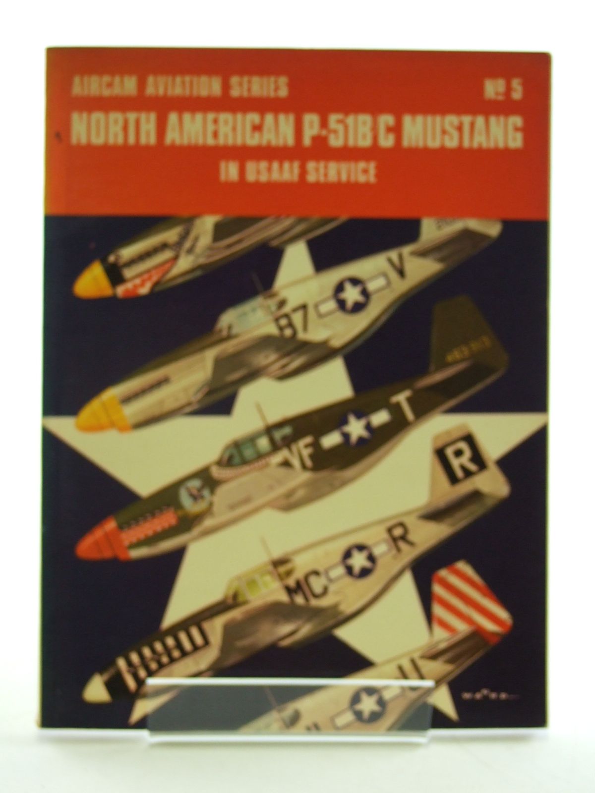 Photo of NORTH AMERICAN P-51B/C MUSTANG IN USAAF SERVICE written by Mcdowell, Ernest R. illustrated by Ward, Richard published by Arco Publishing (STOCK CODE: 1603558)  for sale by Stella & Rose's Books
