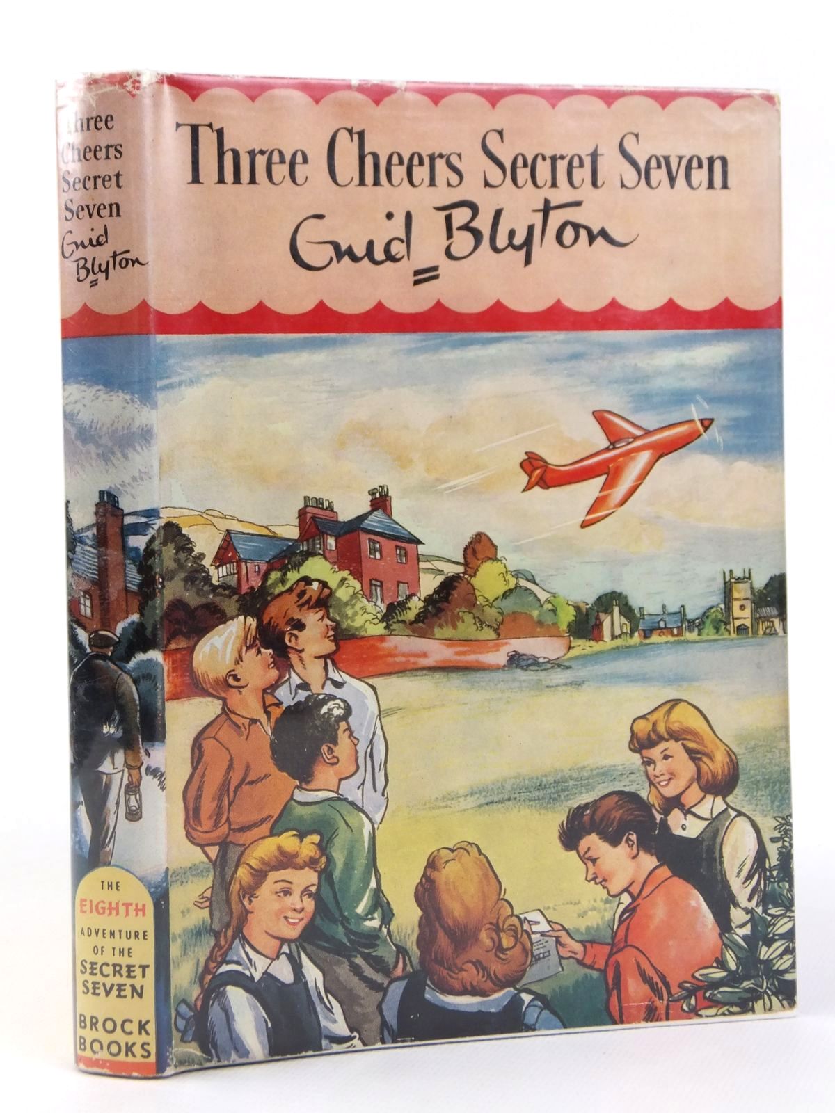 Stella & Rose's Books : THREE CHEERS SECRET SEVEN Written By Enid ...