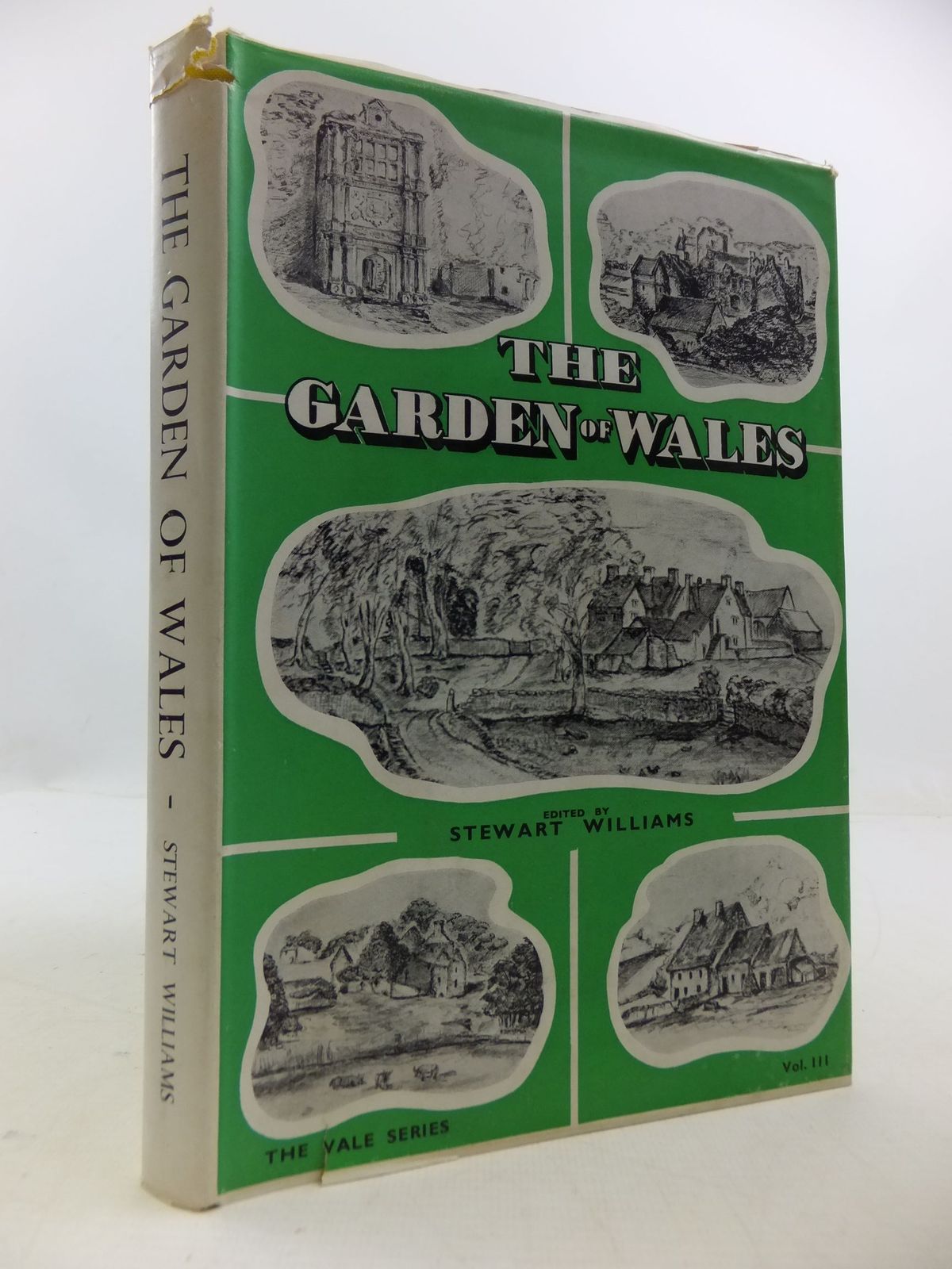 Photo of THE GARDEN OF WALES written by Williams, Stewart published by Stewart Williams (STOCK CODE: 1709362)  for sale by Stella & Rose's Books