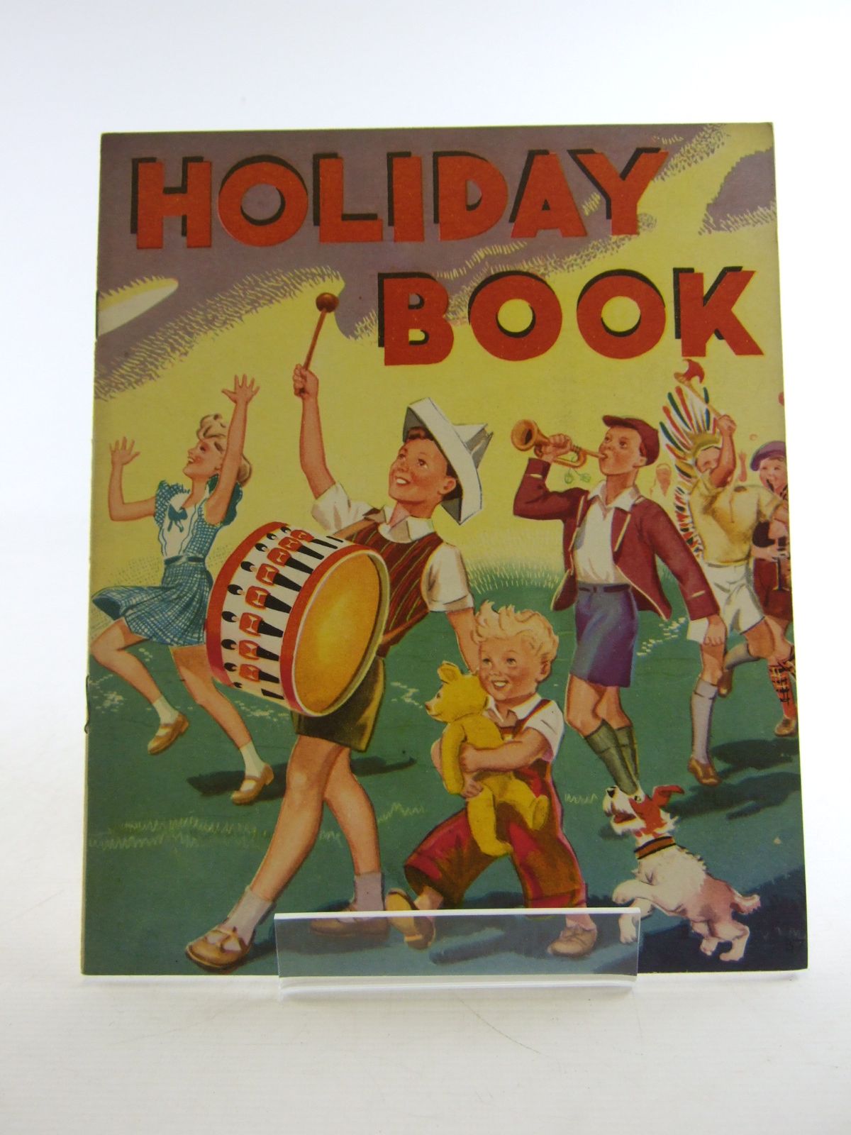 Photo of HOLIDAY BOOK- Stock Number: 1806554