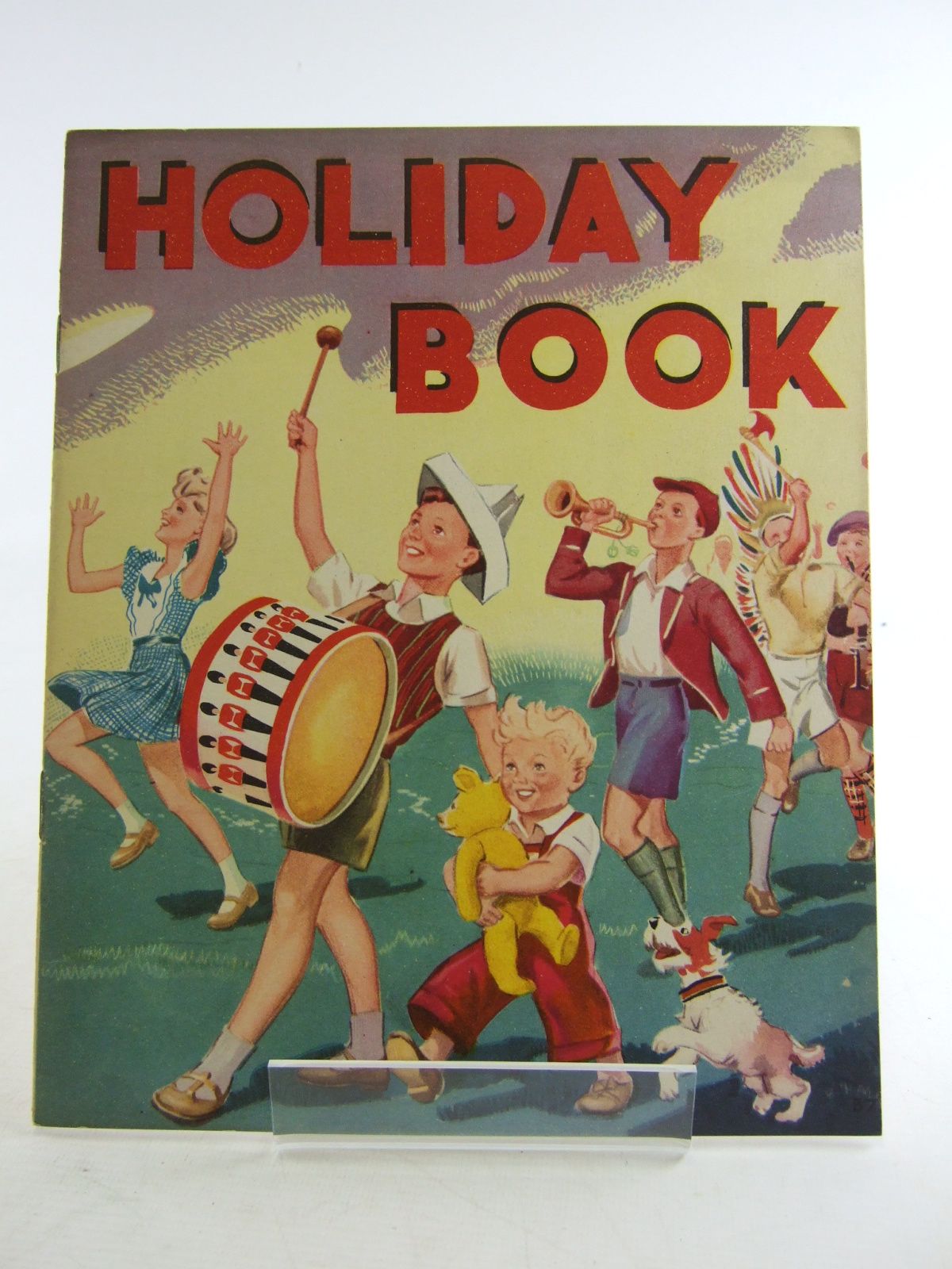Photo of HOLIDAY BOOK- Stock Number: 1806559