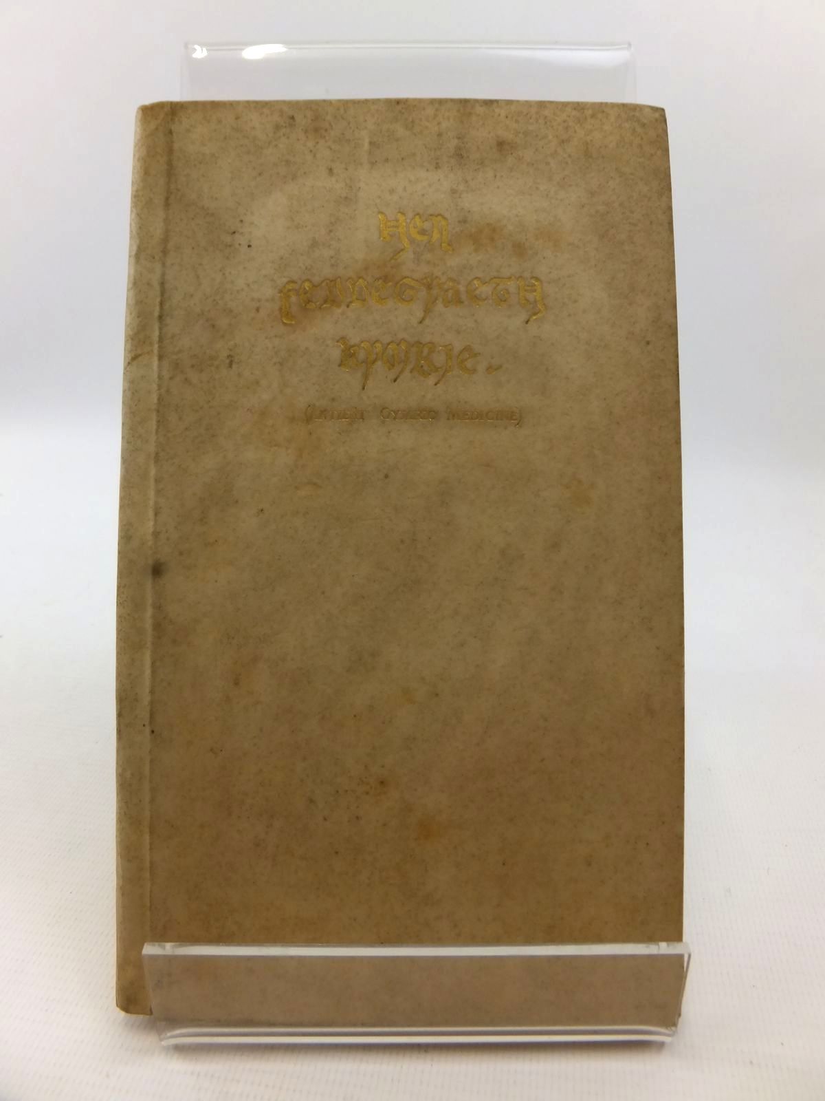 Photo of HEN FEDDEGYAETH KYMRIE (ANTIENT CYMRIC MEDICINE) written by Wellcome, Henry S. published by Burroughs Wellcome And Col. (STOCK CODE: 1812841)  for sale by Stella & Rose's Books