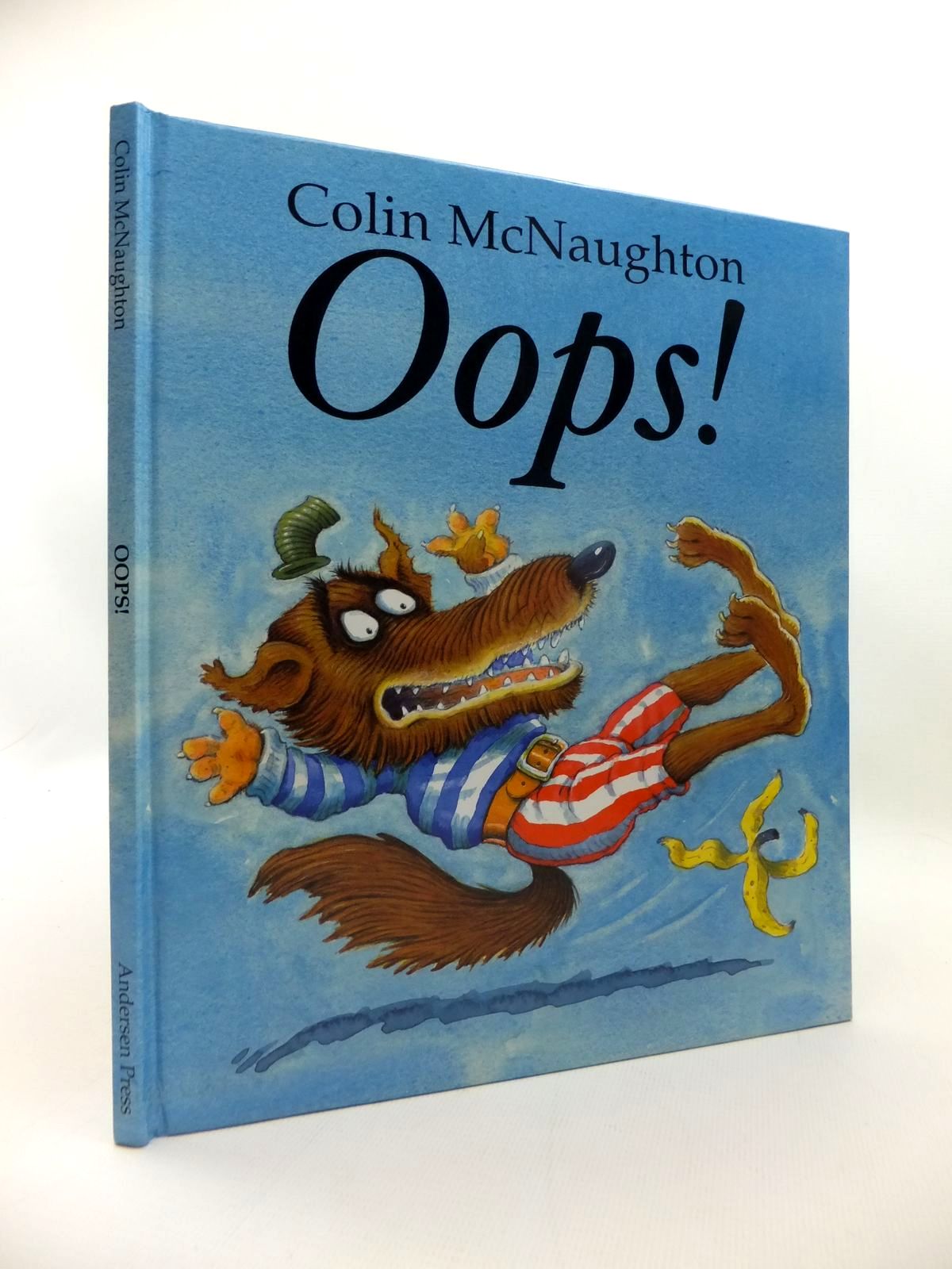 Photo of OOPS! written by McNaughton, Colin illustrated by McNaughton, Colin published by Andersen Press (STOCK CODE: 1814630)  for sale by Stella & Rose's Books