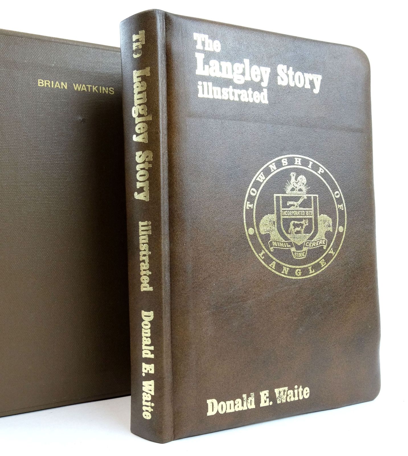 Photo of THE LANGLEY STORY ILLUSTRATED written by Waite, Donald E. (STOCK CODE: 1819555)  for sale by Stella & Rose's Books
