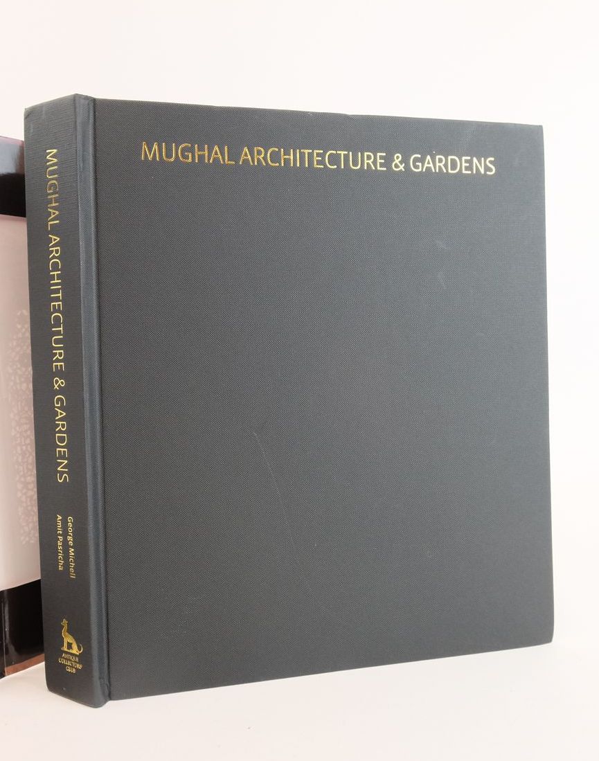 Photo of MUGHAL ARCHITECTURE & GARDENS written by Michell, George illustrated by Pasricha, Amit published by Antique Collectors' Club (STOCK CODE: 1825166)  for sale by Stella & Rose's Books
