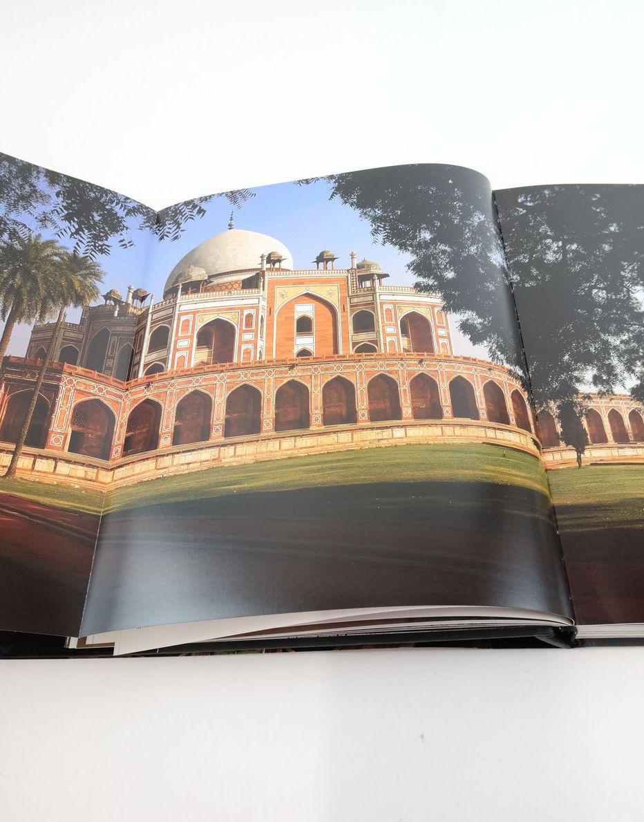 Photo of MUGHAL ARCHITECTURE & GARDENS written by Michell, George illustrated by Pasricha, Amit published by Antique Collectors' Club (STOCK CODE: 1825166)  for sale by Stella & Rose's Books