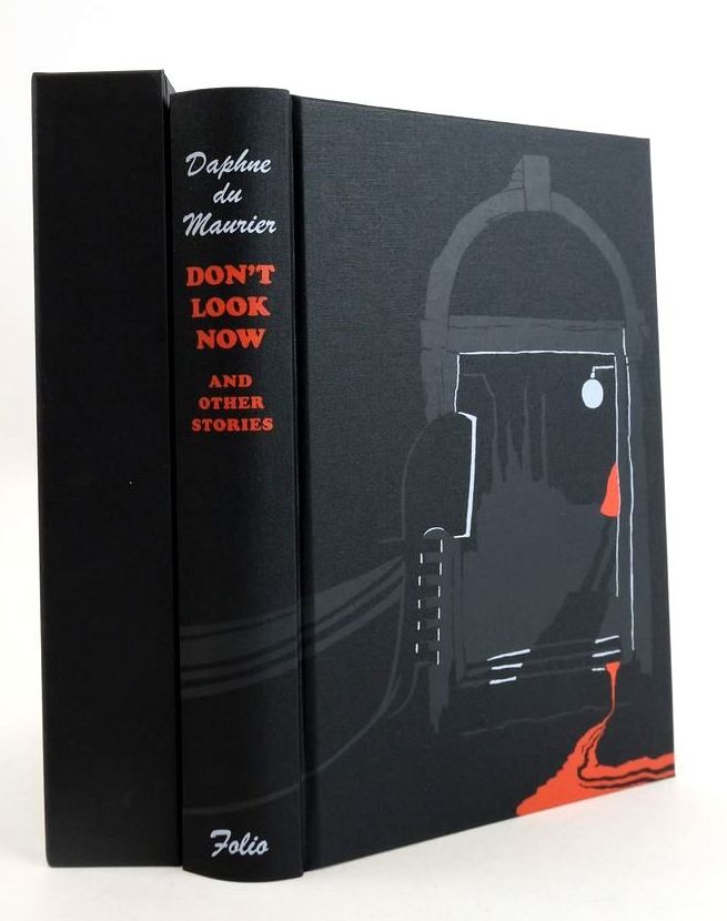 Photo of DON'T LOOK NOW AND OTHER STORIES written by Du Maurier, Daphne McGrath, Patrick illustrated by Smithson, Helen published by Folio Society (STOCK CODE: 1825249)  for sale by Stella & Rose's Books