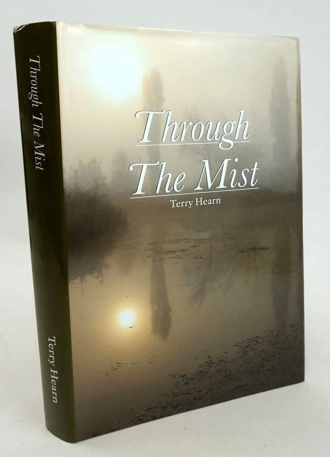 Photo of THROUGH THE MIST written by Hearn, Terry published by M Press (media) Ltd. (STOCK CODE: 1827851)  for sale by Stella & Rose's Books