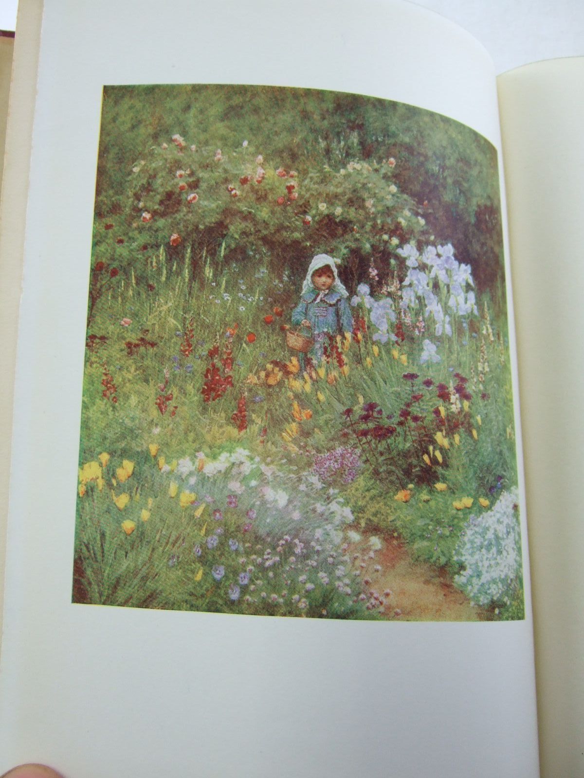 Photo of HAPPY ENGLAND written by Huish, Marcus B. illustrated by Allingham, Helen published by Adam & Charles Black (STOCK CODE: 2107921)  for sale by Stella & Rose's Books