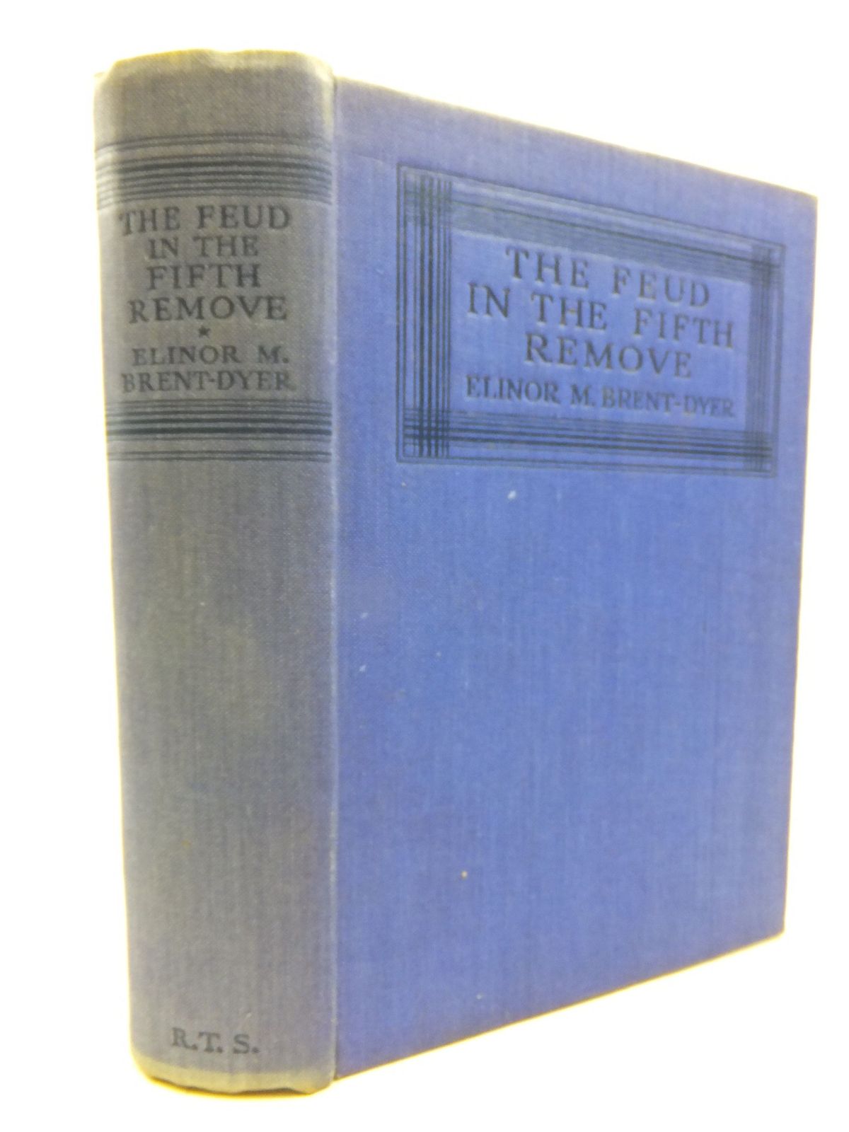 Photo of THE FEUD IN THE FIFTH REMOVE written by Brent-Dyer, Elinor M. illustrated by Silas, Ellis published by R.T.S., Girl's Own Paper (STOCK CODE: 2116120)  for sale by Stella & Rose's Books