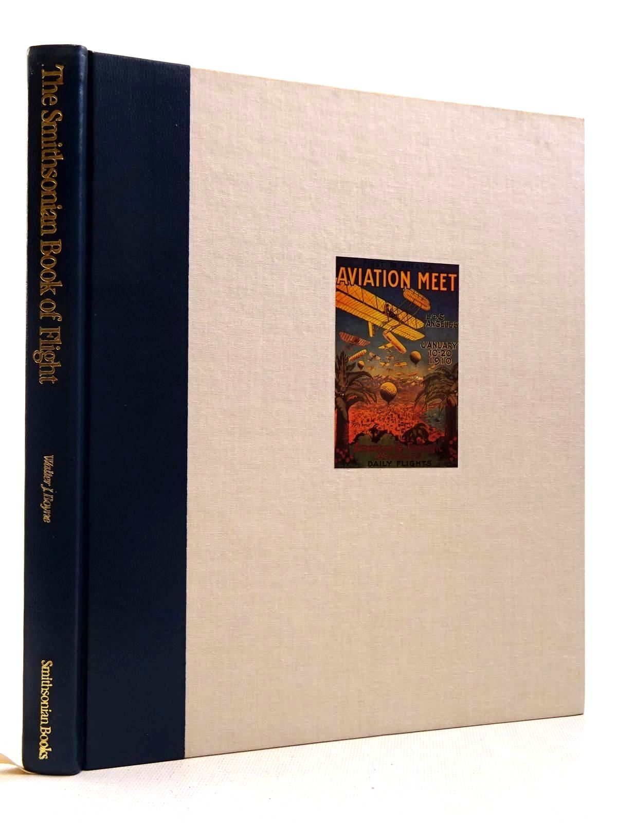 Photo of THE SMITHSONIAN BOOK OF FLIGHT written by Boyne, Walter J. published by Smithsonian Books, Orion Books (STOCK CODE: 2129141)  for sale by Stella & Rose's Books