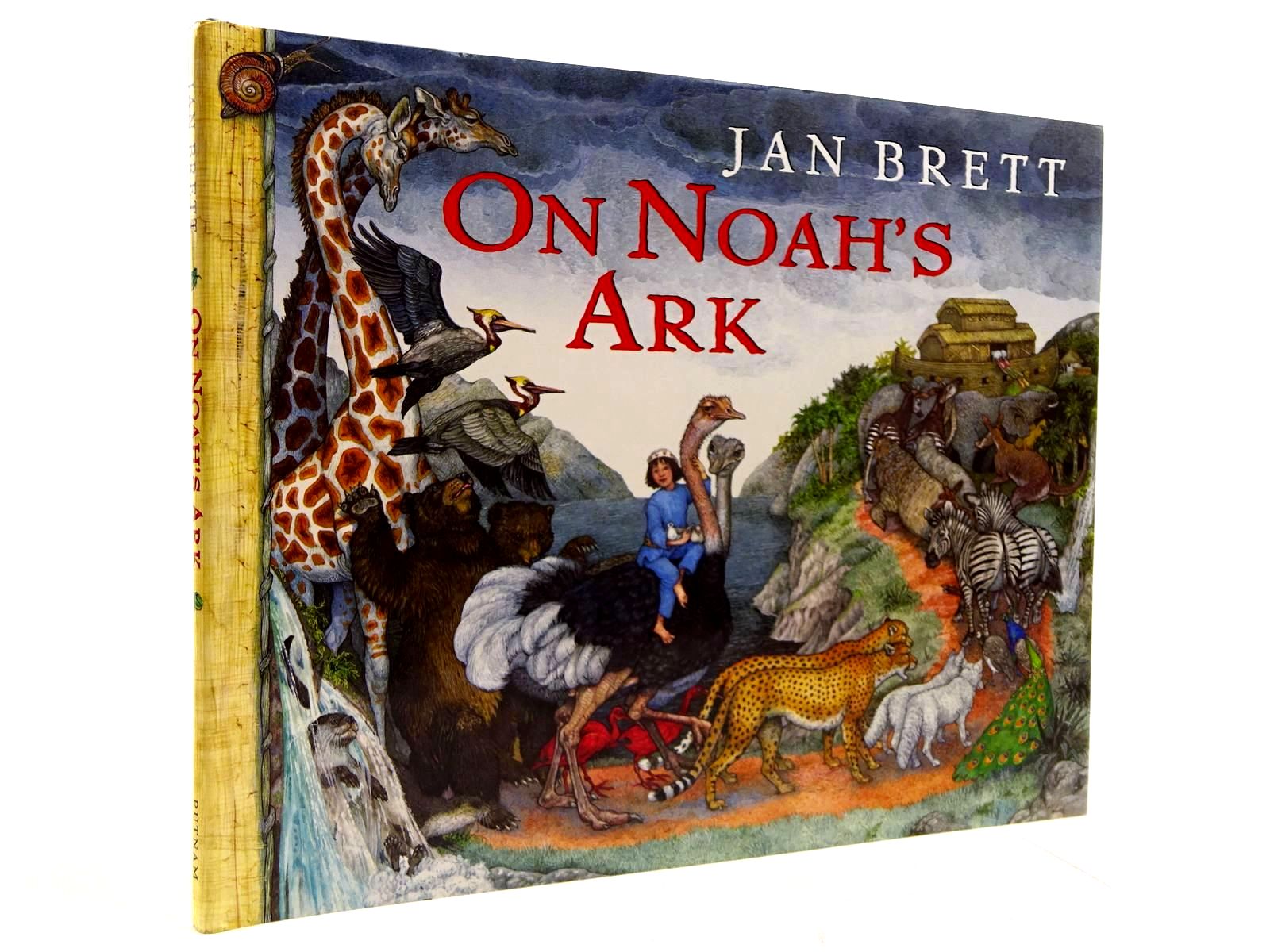 Stella & Rose's Books : ON NOAH'S ARK Written By Jan Brett, STOCK CODE:  2130737