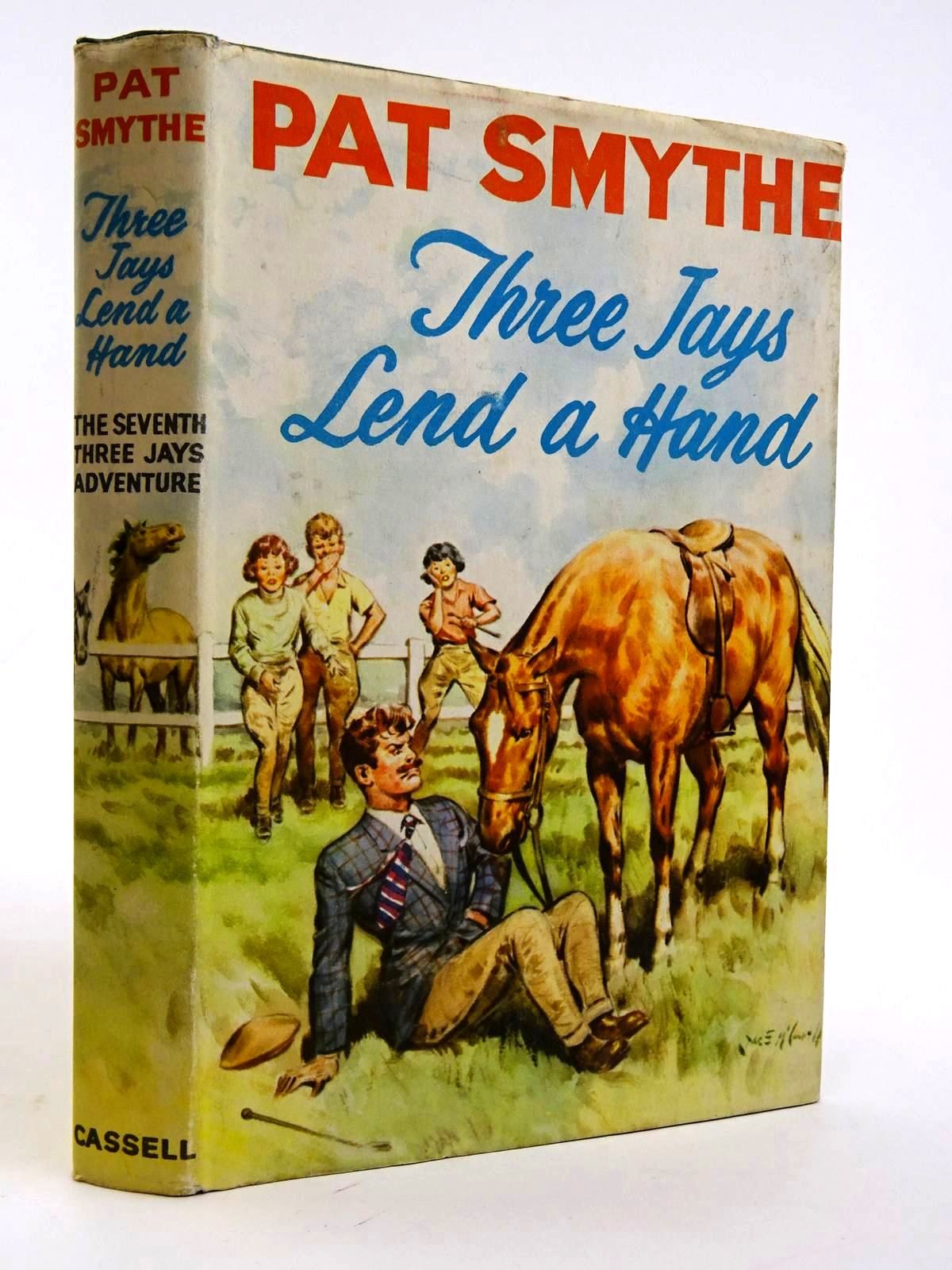 Photo of THREE JAYS LEND A HAND written by Smythe, Pat illustrated by Money, Keith published by Cassell &amp; Company Ltd (STOCK CODE: 2131621)  for sale by Stella & Rose's Books