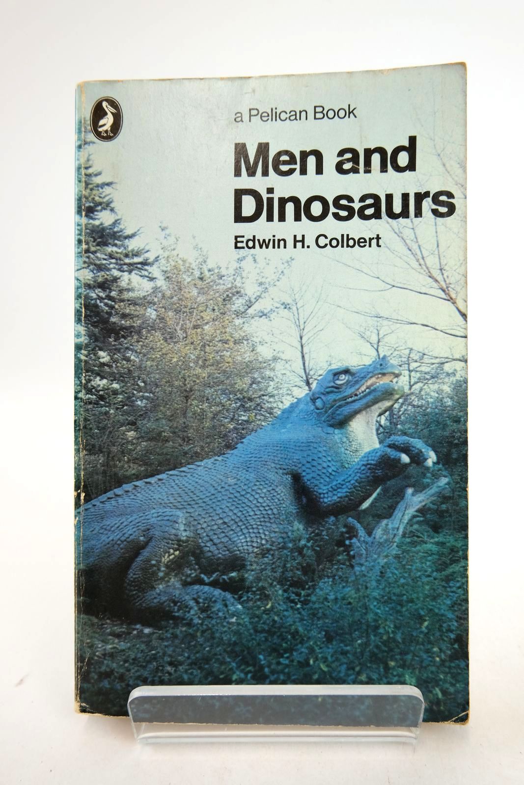 Photo of MEN AND DINOSAURS- Stock Number: 2133153