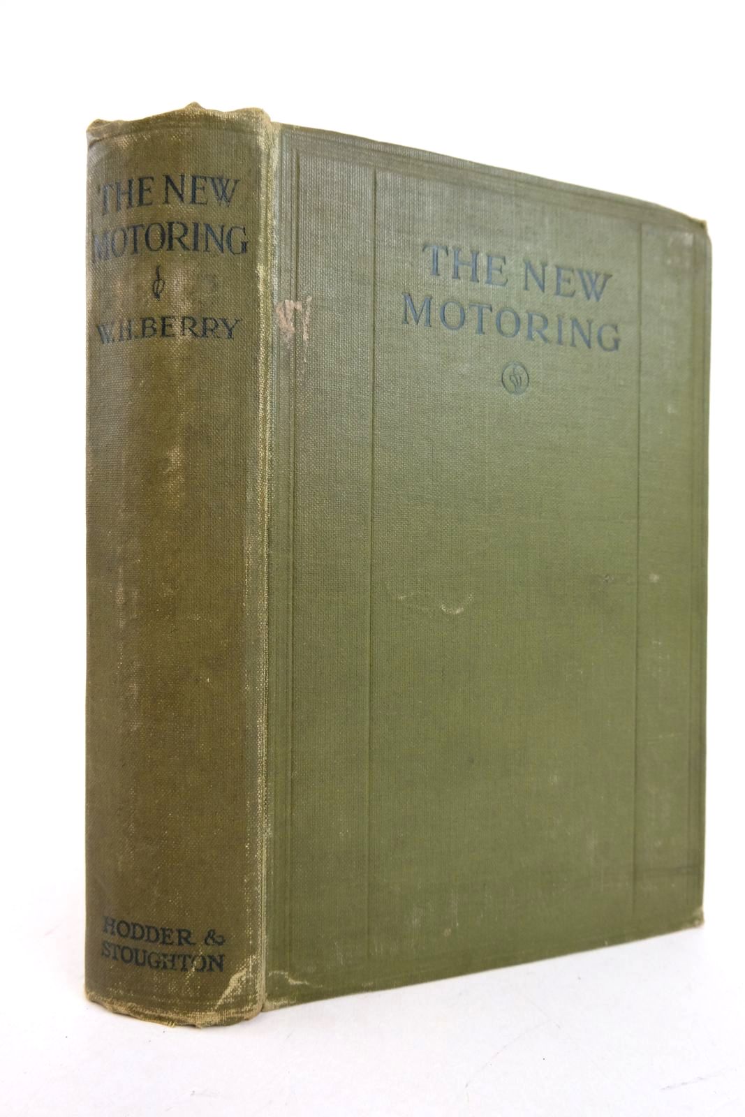 Photo of THE NEW MOTORING written by Berry, W.H. published by Hodder &amp; Stoughton (STOCK CODE: 2133270)  for sale by Stella & Rose's Books
