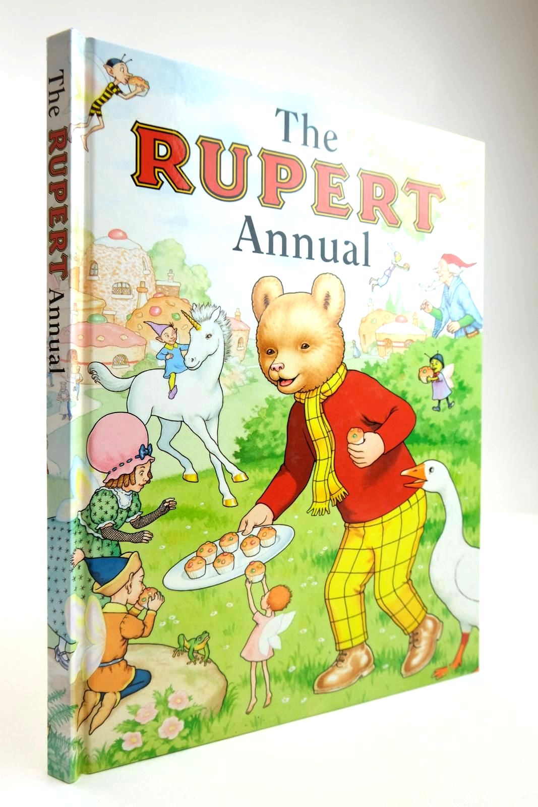 Photo of RUPERT ANNUAL 1998 written by Robinson, Ian illustrated by Harrold, John published by Pedigree Books Limited (STOCK CODE: 2133896)  for sale by Stella & Rose's Books