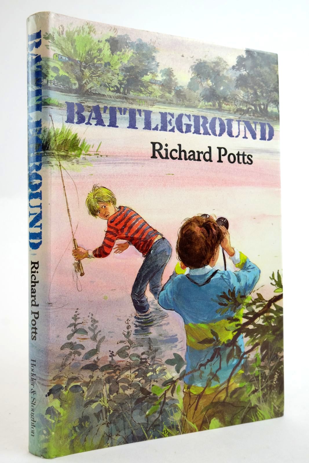 Photo of BATTLEGROUND written by Potts, Richard published by Hodder &amp; Stoughton (STOCK CODE: 2135458)  for sale by Stella & Rose's Books
