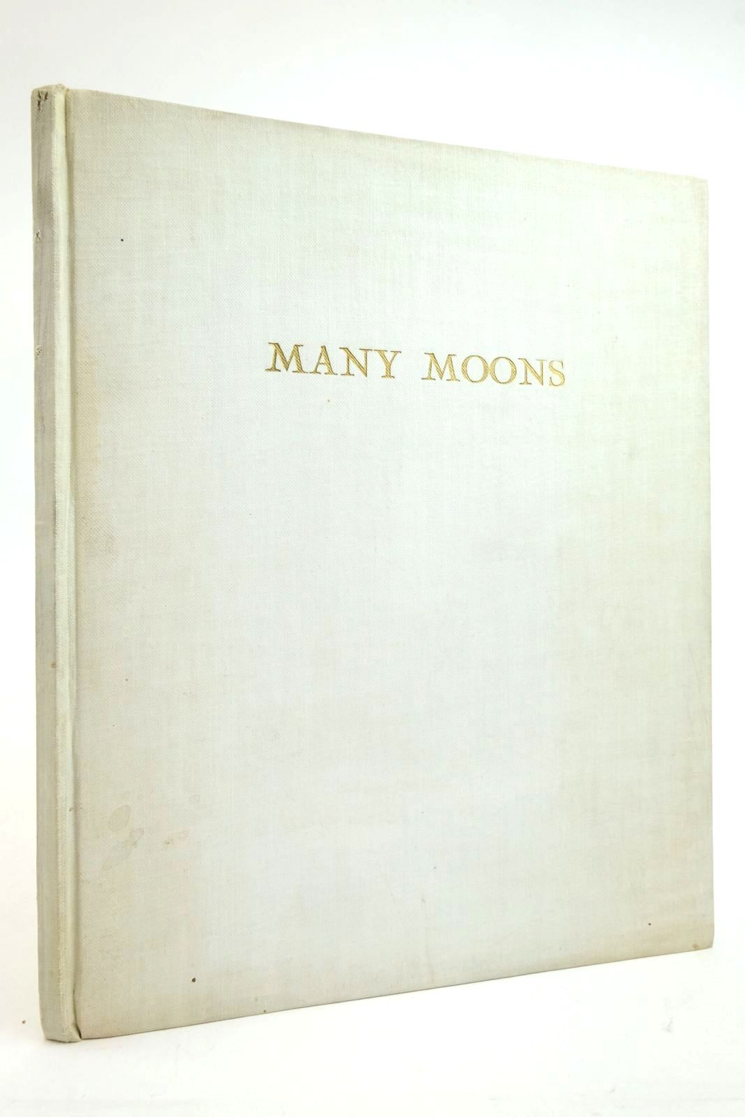 Photo of MANY MOONS written by Mard,  illustrated by Heron, Beshlie (STOCK CODE: 2136212)  for sale by Stella & Rose's Books