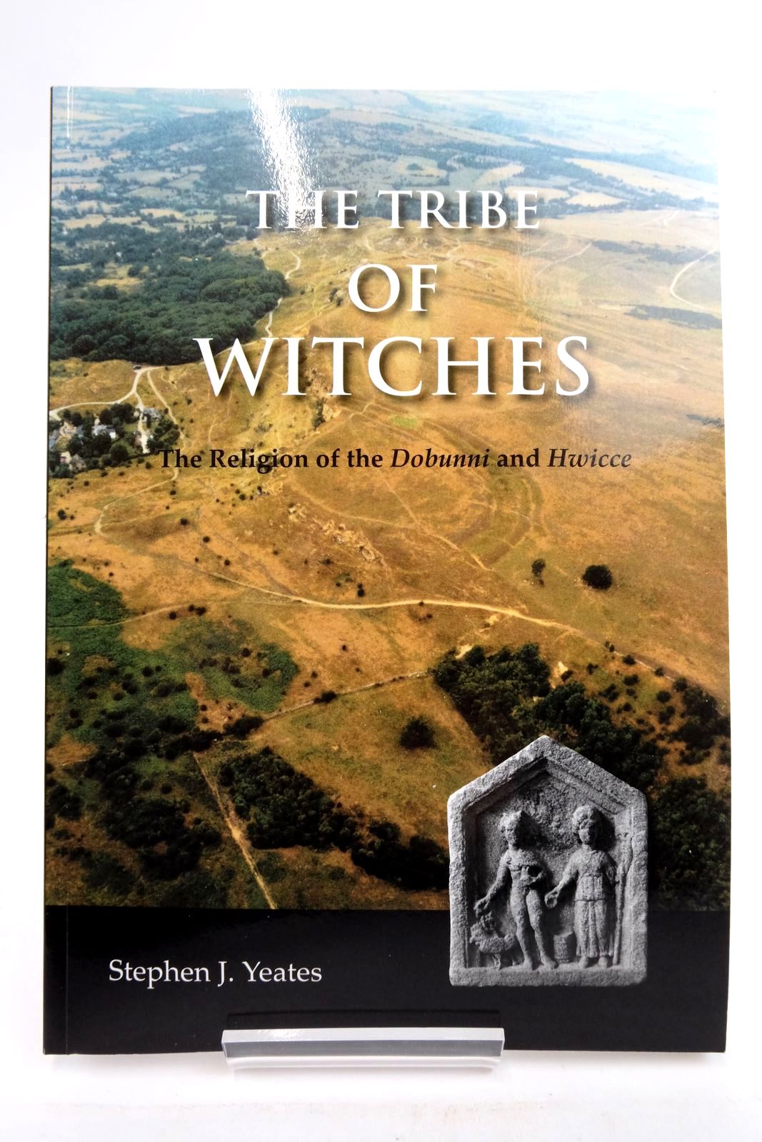 Photo of THE TRIBE OF WITCHES: THE RELIGION OF THE DOBUNNI AND HWICCE- Stock Number: 2136680