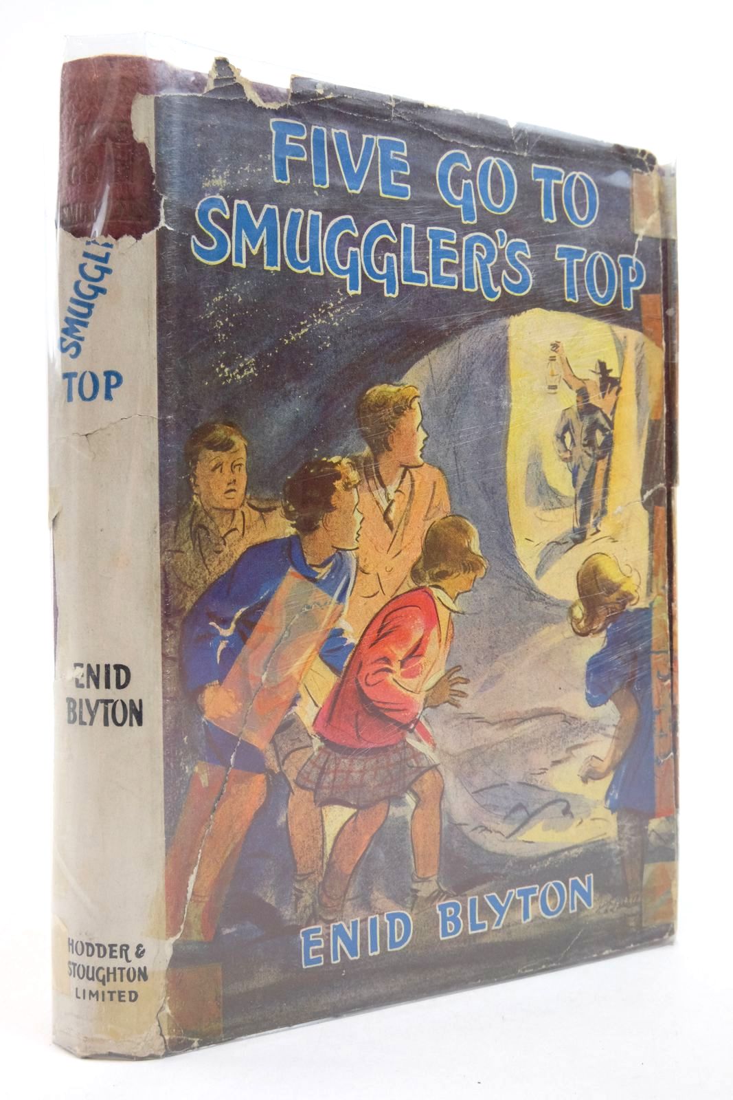 Photo of FIVE GO TO SMUGGLER'S TOP- Stock Number: 2136716