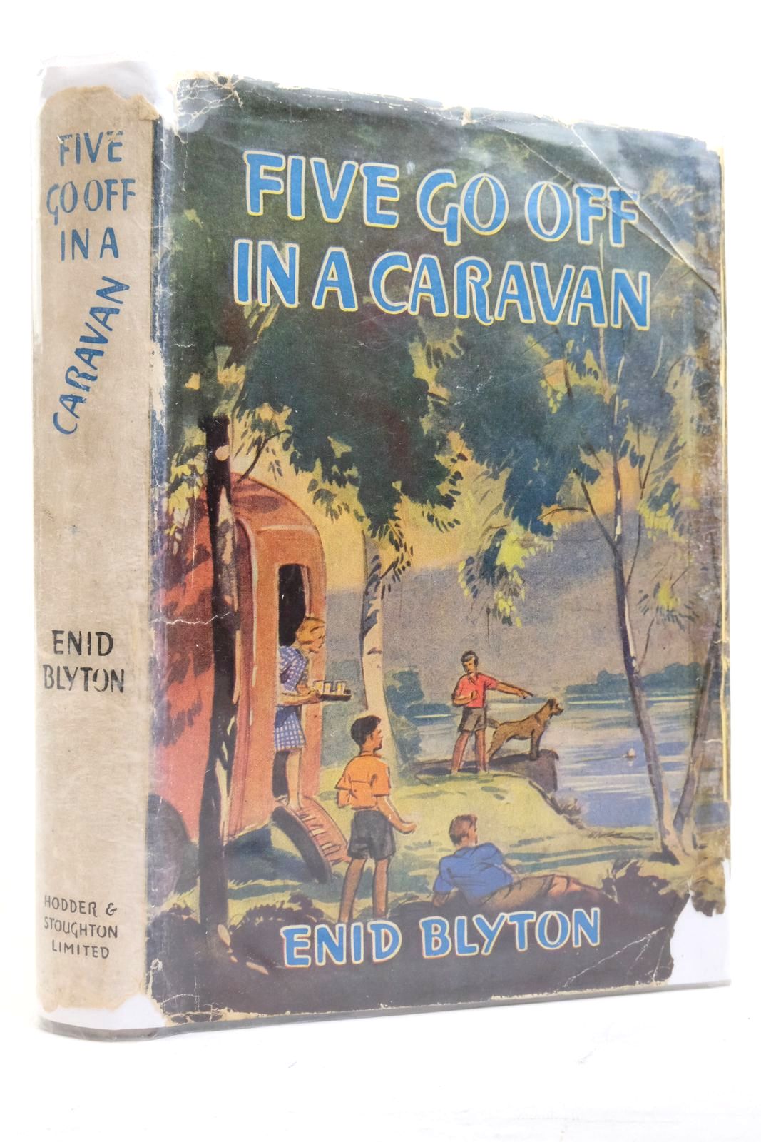 Photo of FIVE GO OFF IN A CARAVAN written by Blyton, Enid illustrated by Soper, Eileen published by Hodder &amp; Stoughton (STOCK CODE: 2136853)  for sale by Stella & Rose's Books