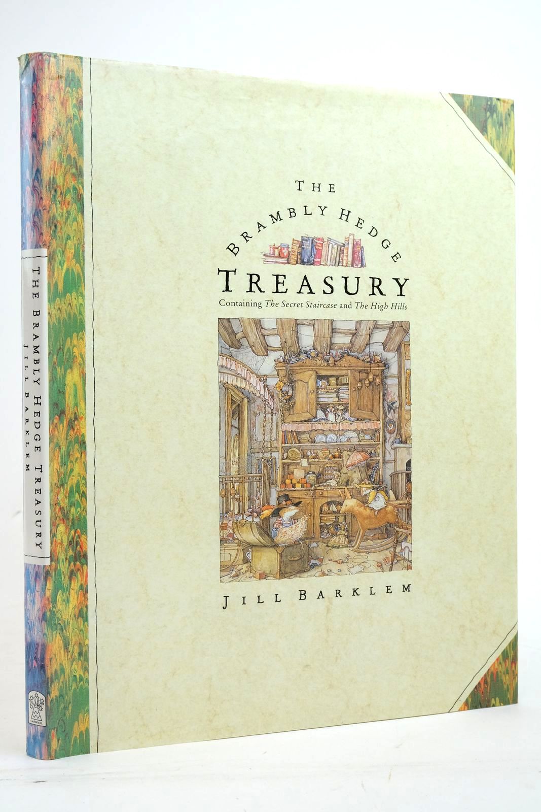 Photo of THE BRAMBLY HEDGE TREASURY- Stock Number: 2136906