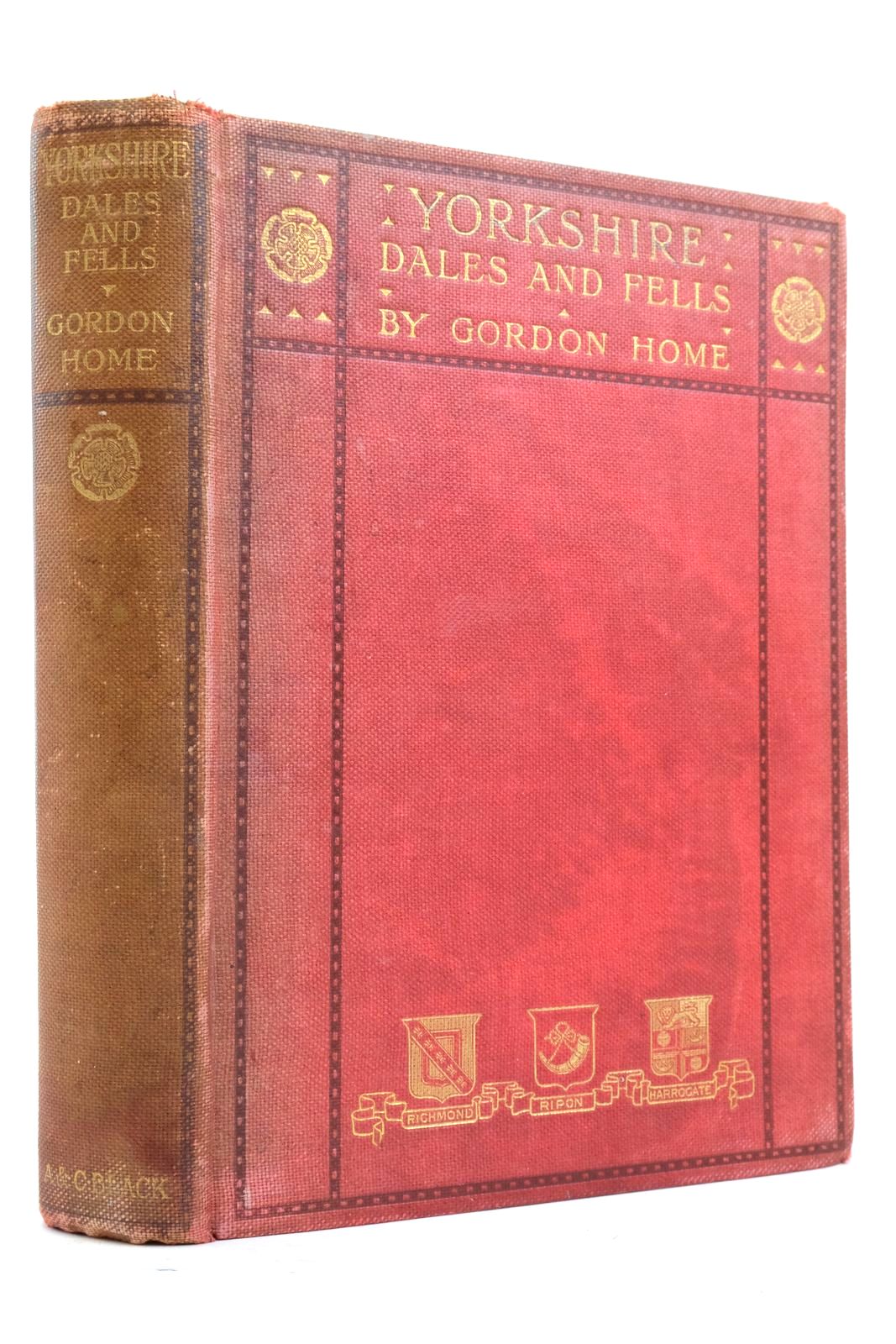 Photo of YORKSHIRE DALES AND FELLS written by Home, Gordon illustrated by Home, Gordon published by A. &amp; C. Black (STOCK CODE: 2137120)  for sale by Stella & Rose's Books