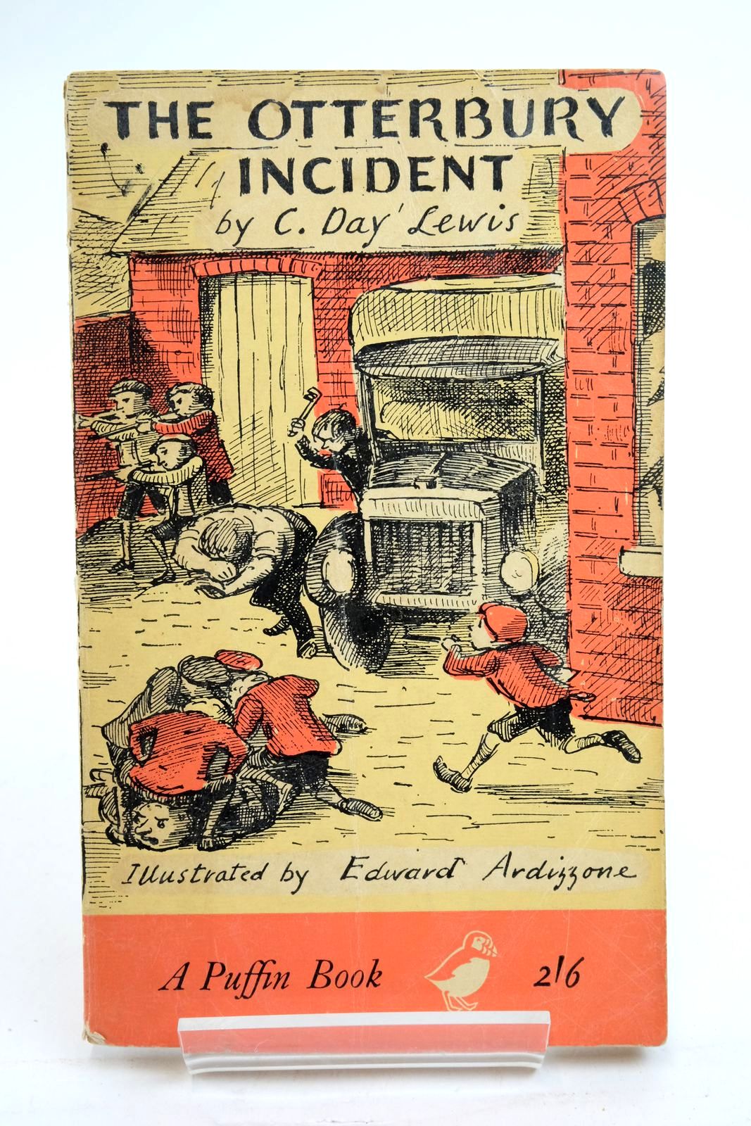 Photo of THE OTTERBURY INCIDENT written by Lewis, C. Day illustrated by Ardizzone, Edward published by Penguin Books (STOCK CODE: 2137229)  for sale by Stella & Rose's Books