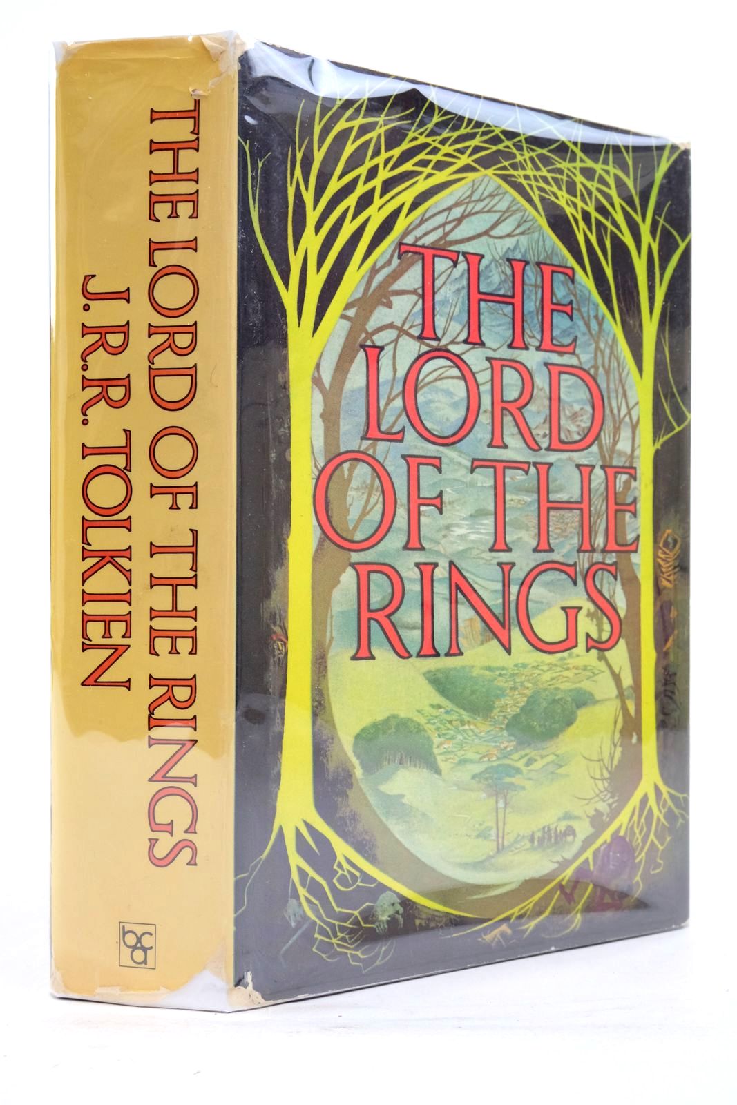 Photo of THE LORD OF THE RINGS- Stock Number: 2137926