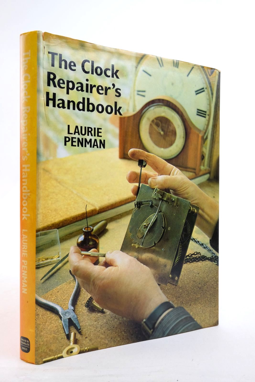 Photo of THE CLOCK REPAIRER'S HANDBOOK written by Penman, Laurie published by David &amp; Charles (STOCK CODE: 2137964)  for sale by Stella & Rose's Books