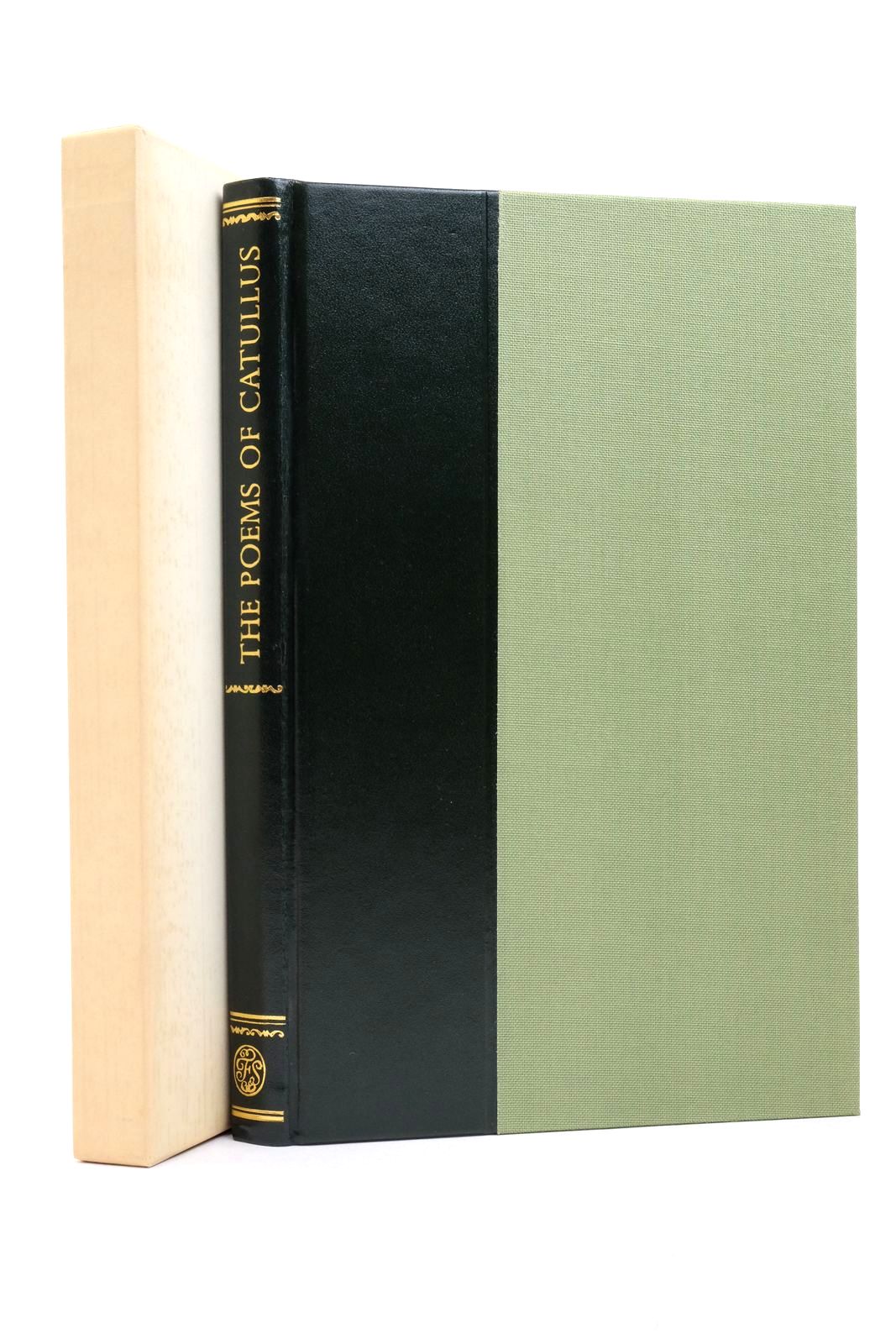 Photo of THE POEMS OF CATULLUS written by Catullus,  Michie, James Ewart, Gavin published by Folio Society (STOCK CODE: 2138291)  for sale by Stella & Rose's Books