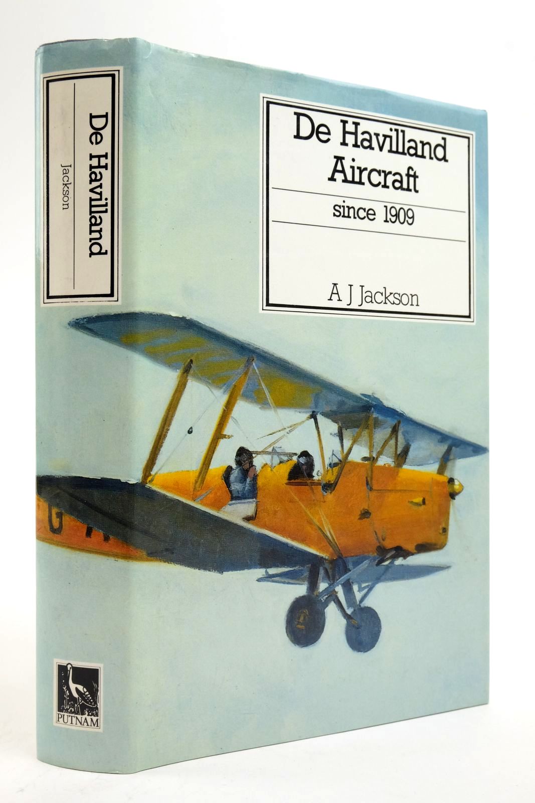 Photo of DE HAVILLAND AIRCRAFT SINCE 1909 written by Jackson, A.J. published by Putnam (STOCK CODE: 2138486)  for sale by Stella & Rose's Books