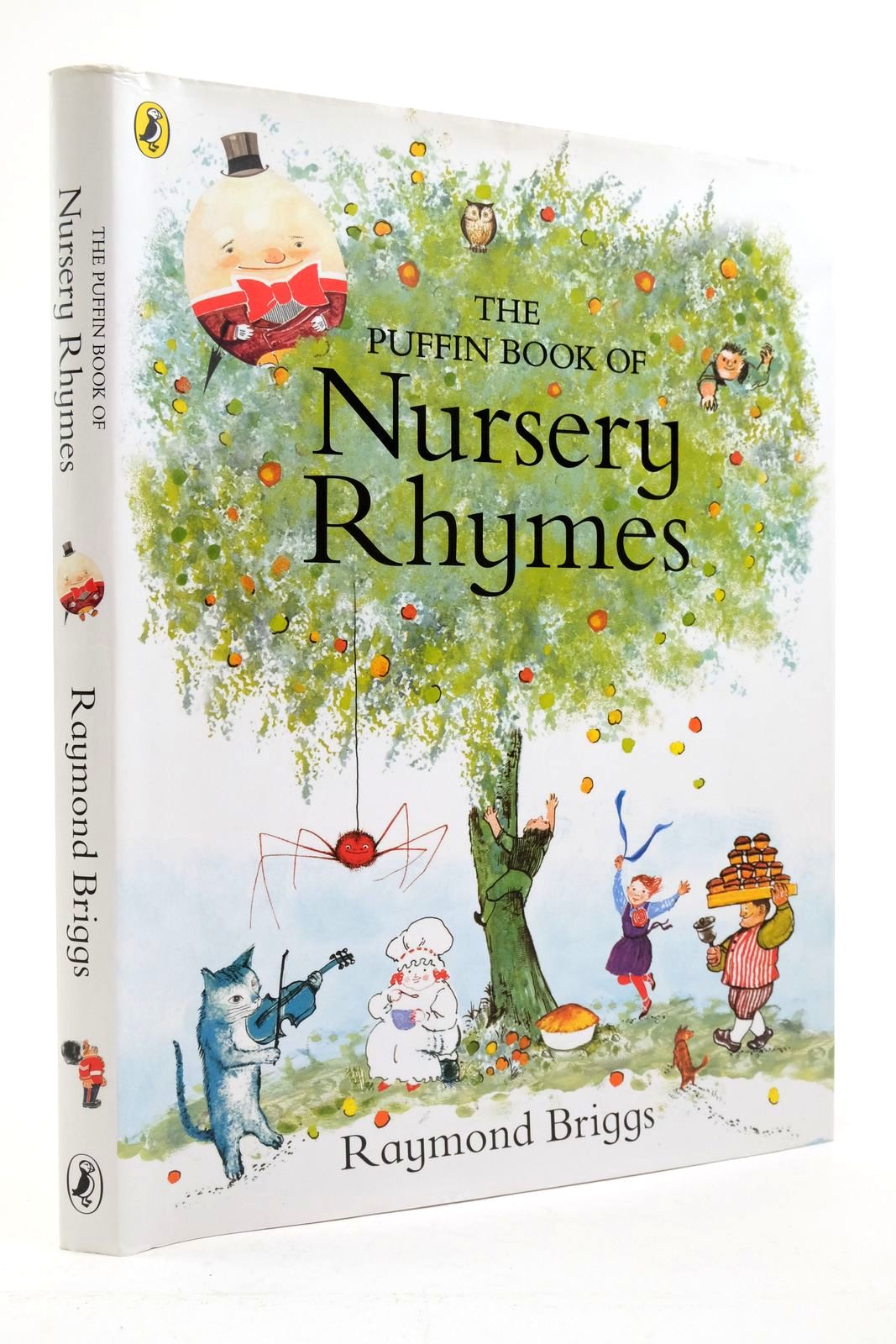 Photo of THE PUFFIN BOOK OF NURSERY RHYMES written by Briggs, Raymond illustrated by Briggs, Raymond published by Puffin Books (STOCK CODE: 2138906)  for sale by Stella & Rose's Books