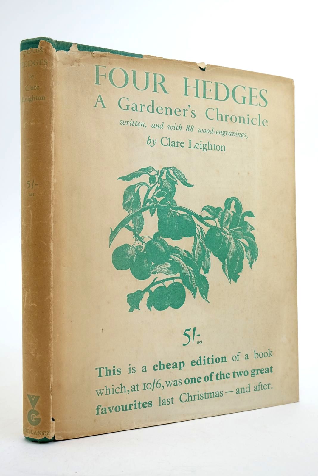 Photo of FOUR HEDGES - A GARDENER'S CHRONICLE- Stock Number: 2138978