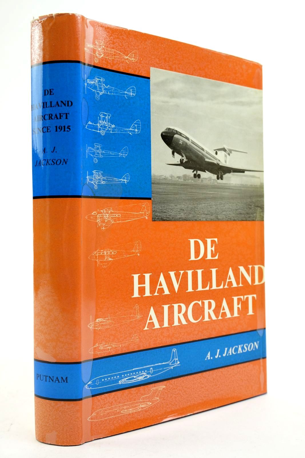 Photo of DE HAVILLAND AIRCRAFT SINCE 1915 written by Jackson, A.J. published by Putnam (STOCK CODE: 2139114)  for sale by Stella & Rose's Books