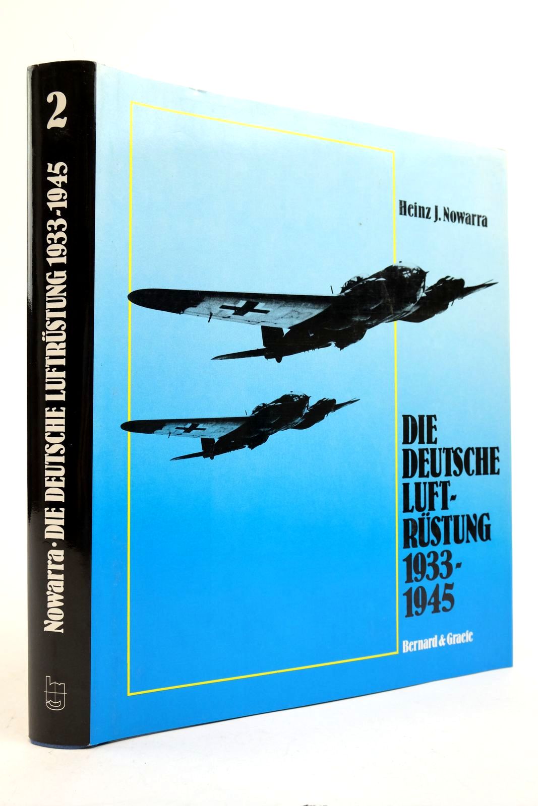 Photo of DIE DEUTSCHE LUFTRUSTUNG 1933-1945 BAND 2 written by Nowarra, Heinz J. published by Bernard & Graefe Verlag (STOCK CODE: 2139345)  for sale by Stella & Rose's Books