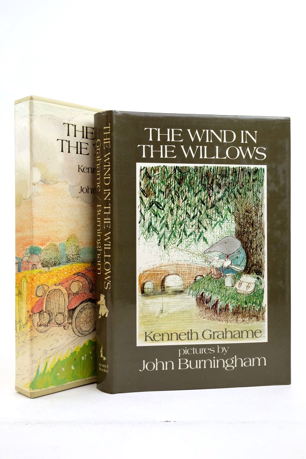 Photo of THE WIND IN THE WILLOWS written by Grahame, Kenneth illustrated by Burningham, John published by Kestrel Books (STOCK CODE: 2139532)  for sale by Stella & Rose's Books