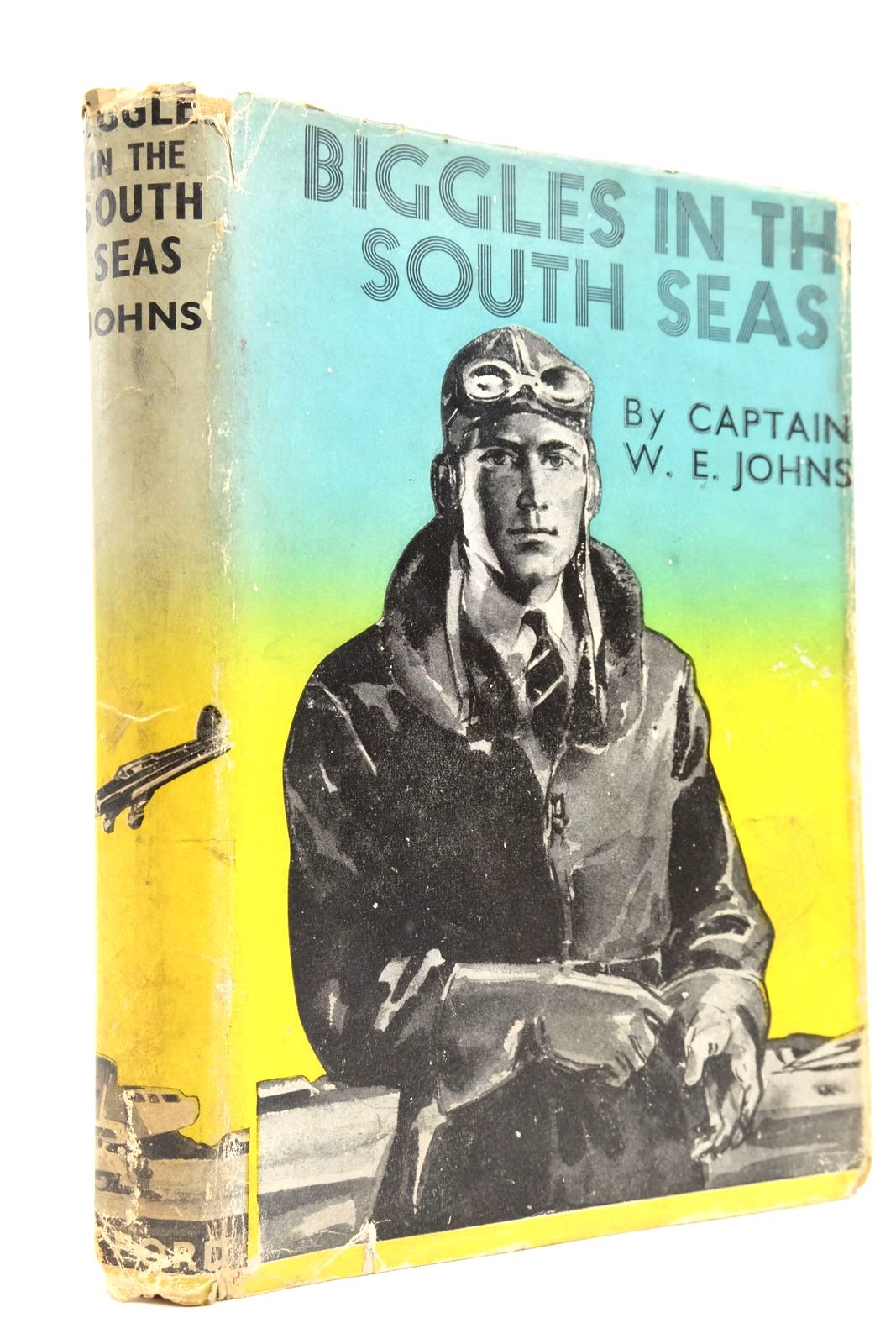Photo of BIGGLES IN THE SOUTH SEAS written by Johns, W.E. illustrated by Howard, Norman published by Oxford University Press (STOCK CODE: 2139675)  for sale by Stella & Rose's Books