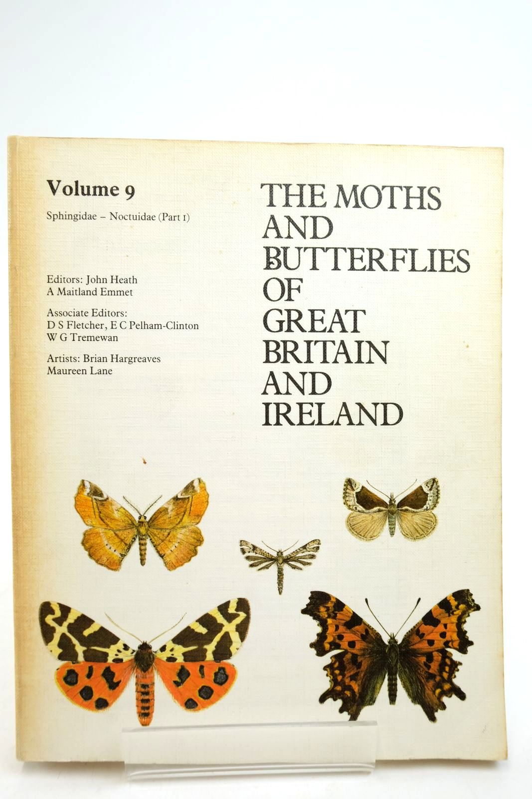 Photo of THE MOTHS AND BUTTERFLIES OF GREAT BRITAIN AND IRELAND VOLUME 9 written by Heath, John Emmet, A. Maitland illustrated by Hargreaves, Brian Lane, Maureen published by Harley Books (STOCK CODE: 2140180)  for sale by Stella & Rose's Books