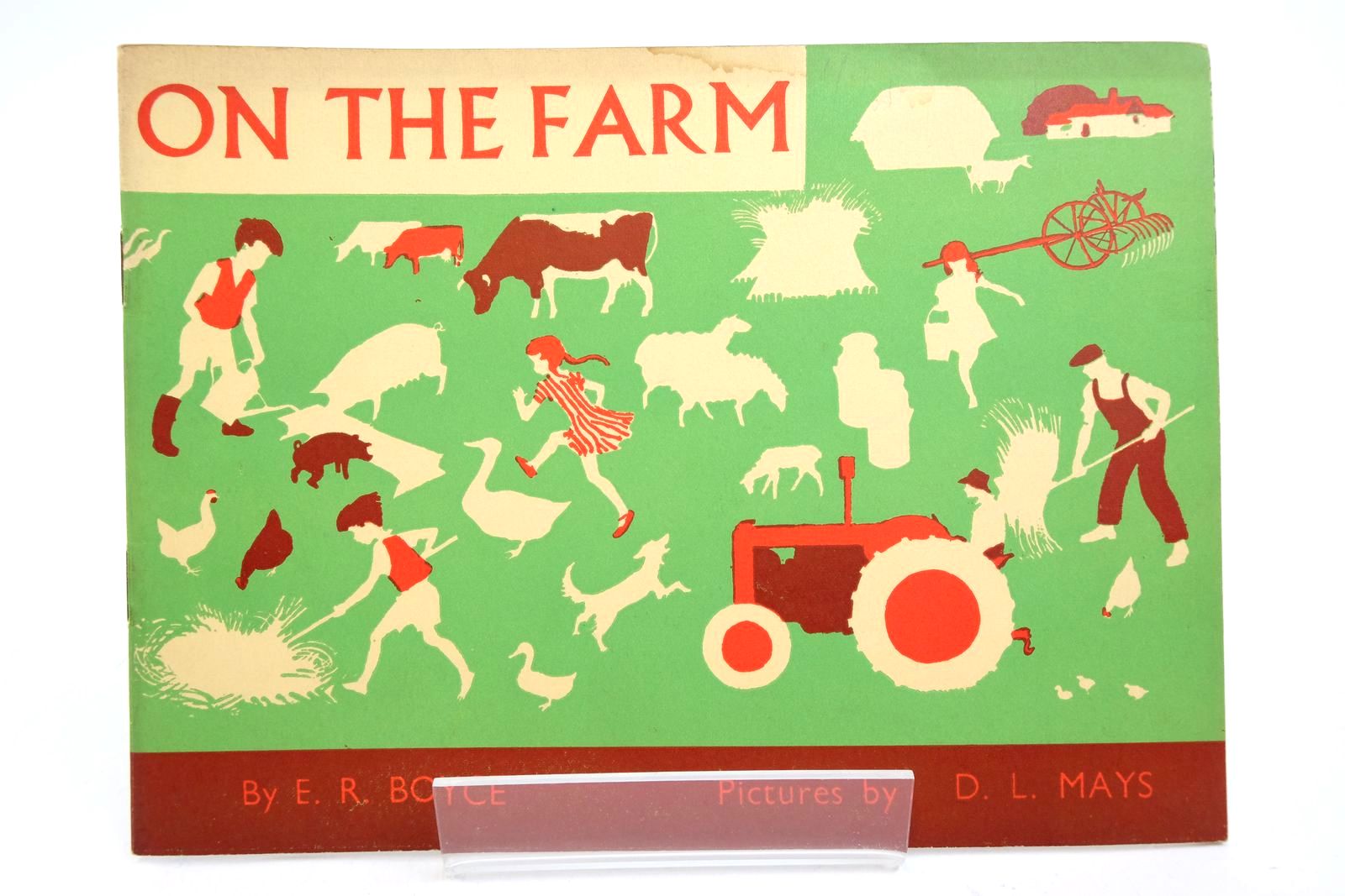 Photo of ON THE FARM written by Boyce, E.R. illustrated by Mays, D.L. published by MacMillan (STOCK CODE: 2140689)  for sale by Stella & Rose's Books