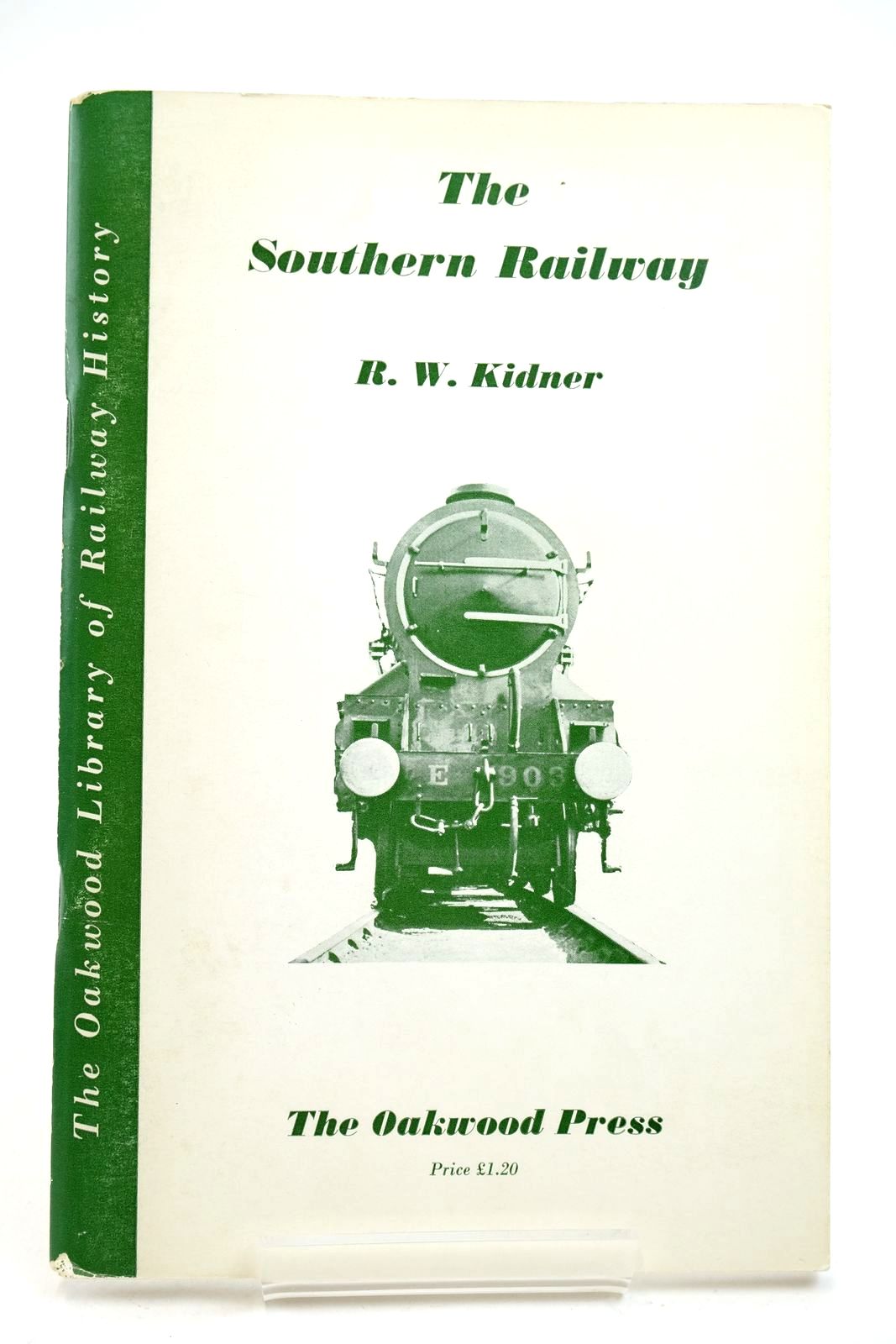 Photo of THE SOUTHERN RAILWAY written by Kidner, R.W. published by The Oakwood Press (STOCK CODE: 2140805)  for sale by Stella & Rose's Books
