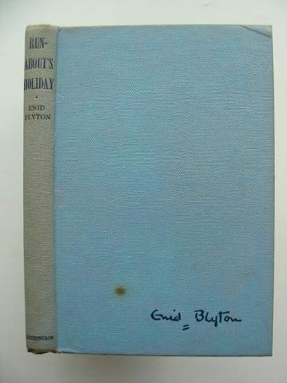 Photo of RUN-ABOUT'S HOLIDAY written by Blyton, Enid illustrated by Chivers, Lilian published by Lutterworth Press (STOCK CODE: 592213)  for sale by Stella & Rose's Books