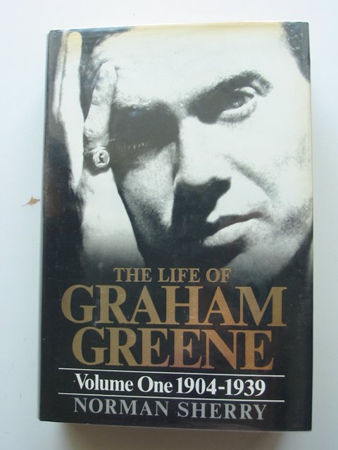 Photo of THE LIFE OF GRAHAM GREENE VOLUME ONE 1904-1939 written by Sherry, Norman published by Jonathan Cape (STOCK CODE: 630890)  for sale by Stella & Rose's Books